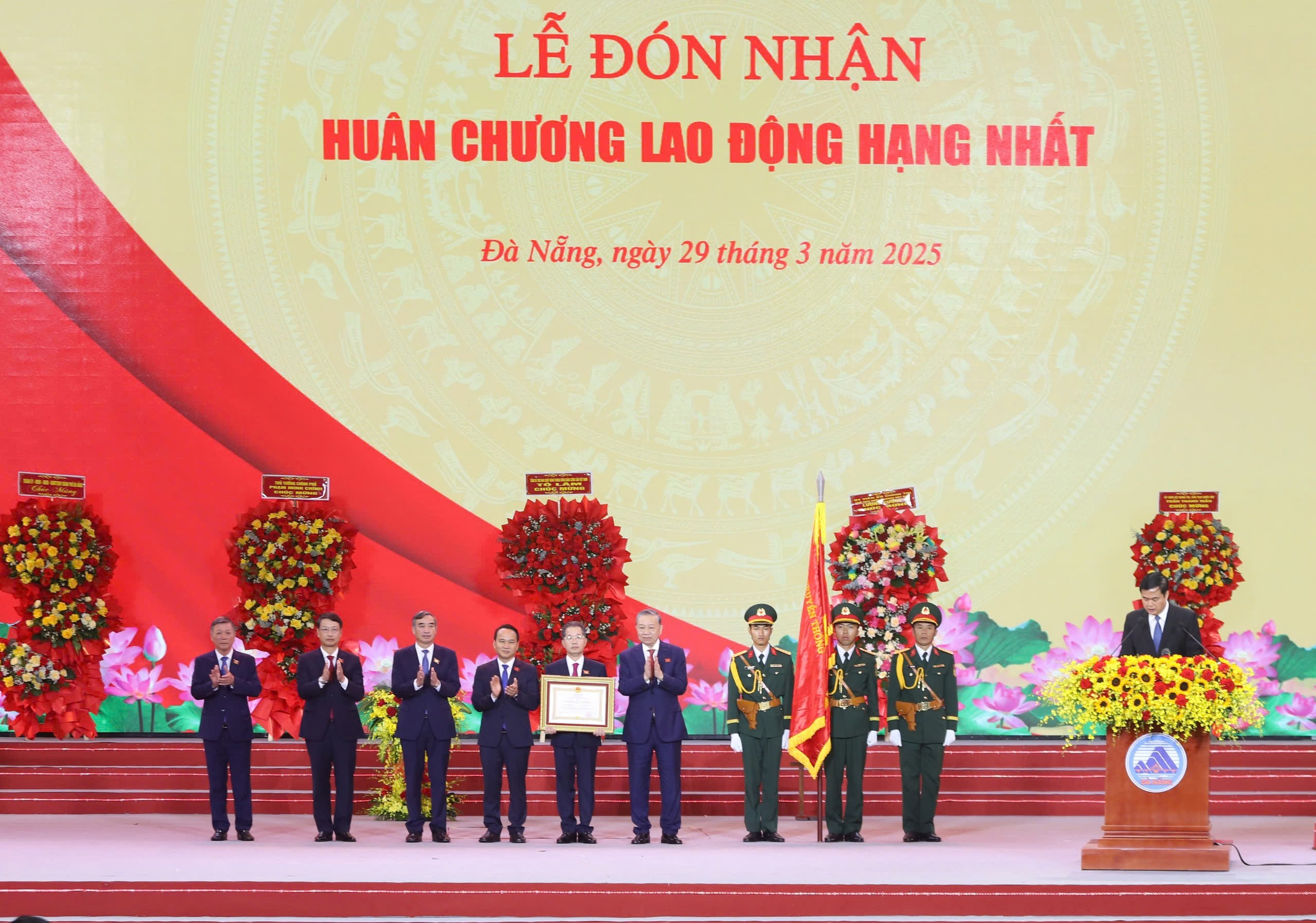 Hình nhỏ