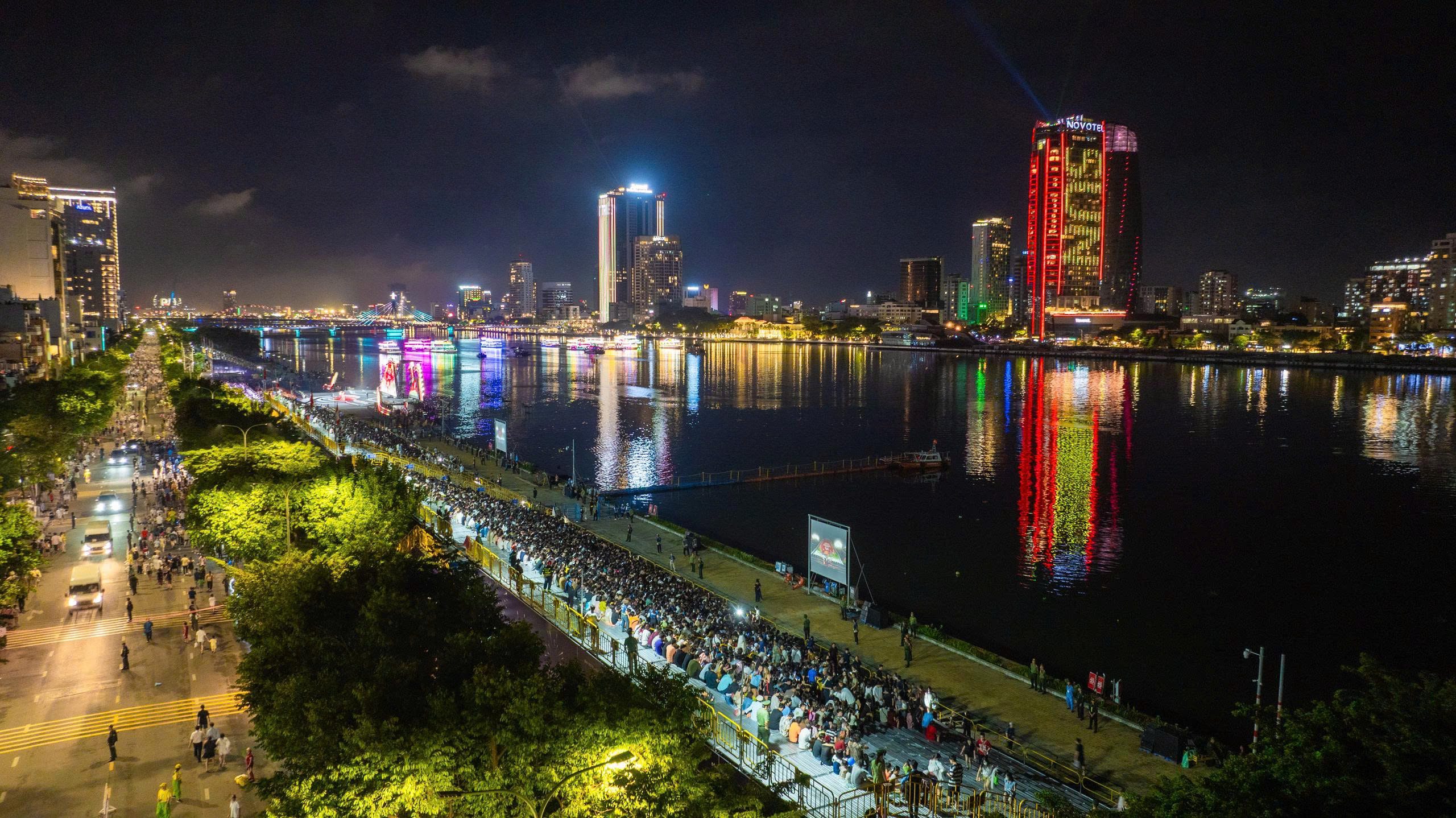 Khán giả mãn nhãn đêm khai mạc DIFF 2025