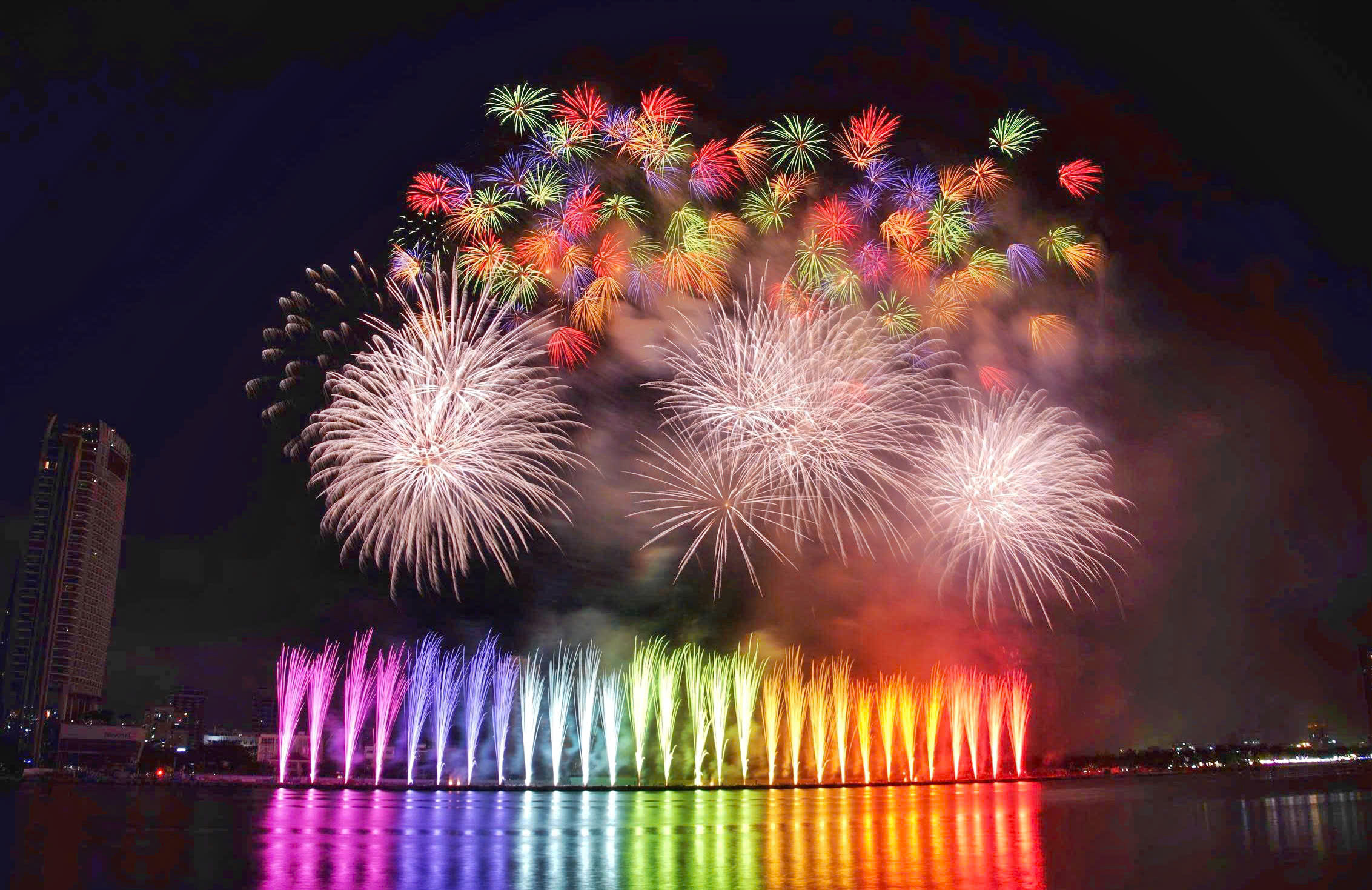 Đêm thứ hai DIFF 2025: Bùng nổ cảm xúc với màn trình diễn mãn nhãn