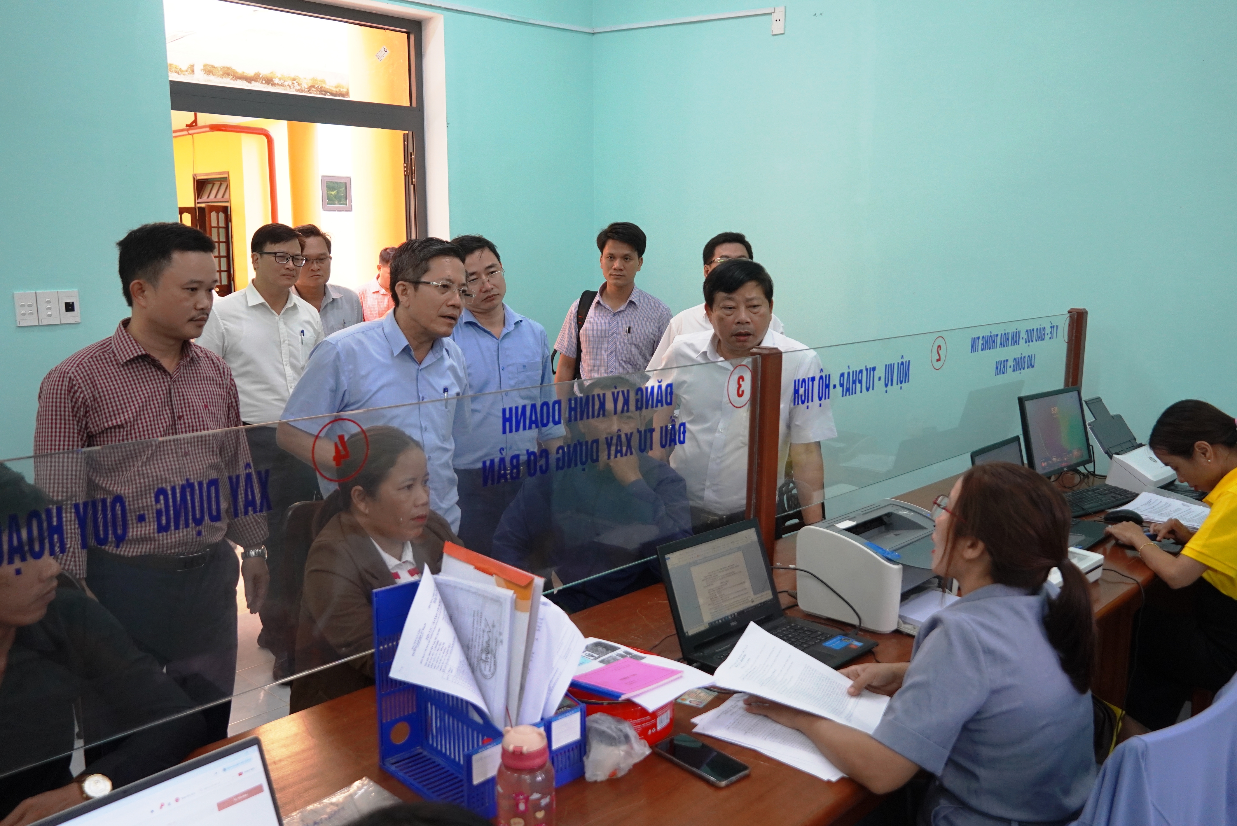 Hình nhỏ