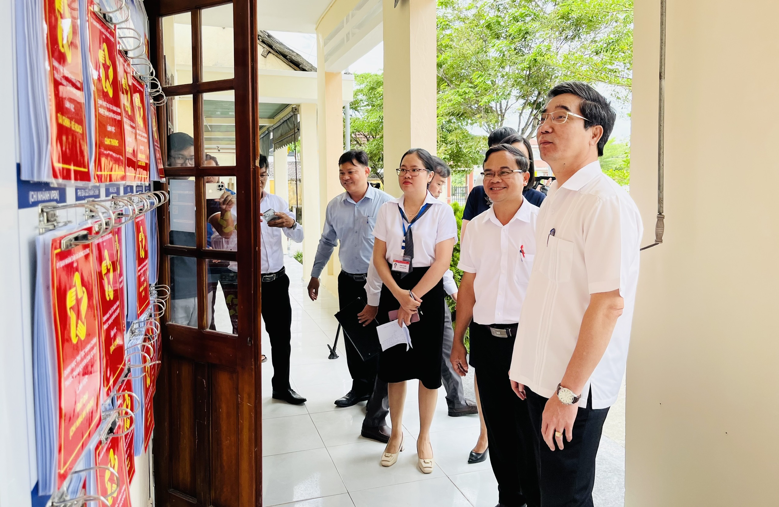 Đồng Dương tập trung giải quyết các phần việc đang dở dang, không để gián đoạn