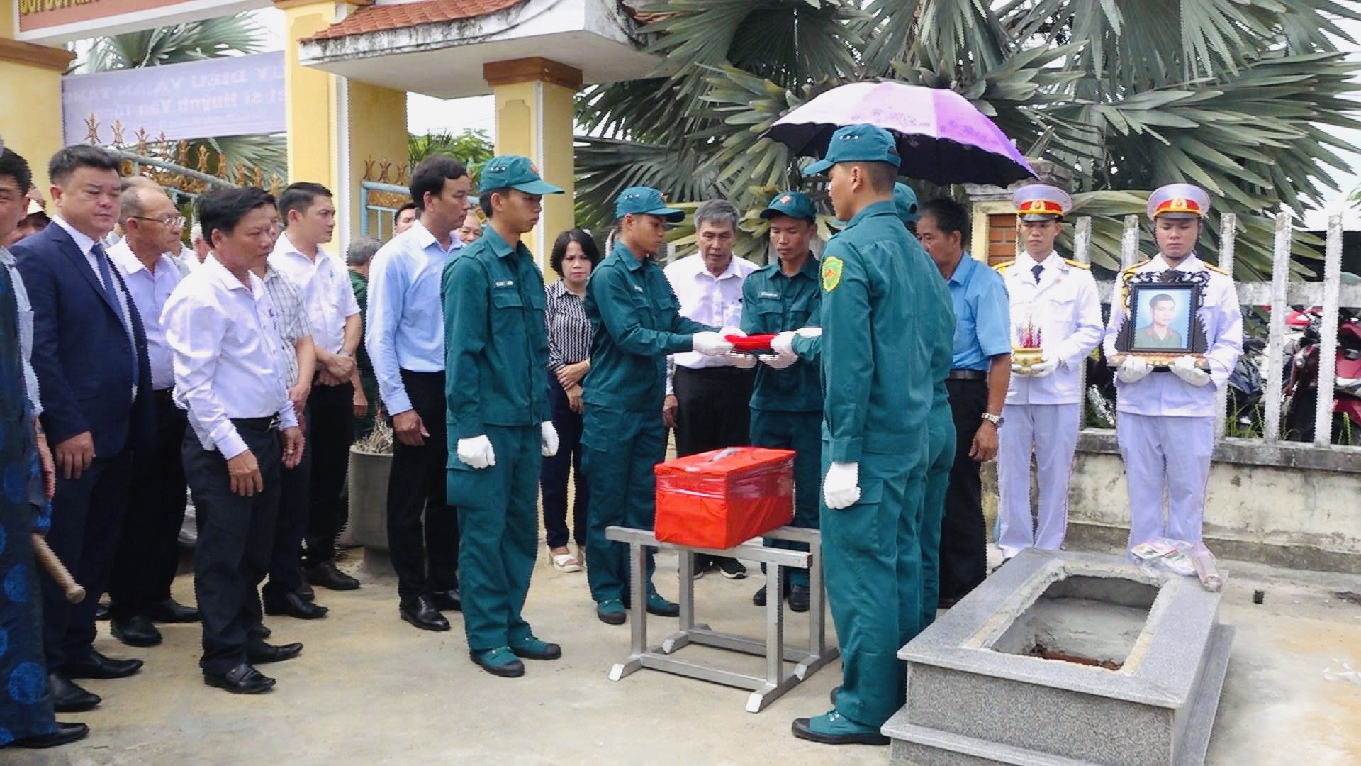 Xã Núi Thành đón nhận, an táng hài cốt liệt sĩ Huỳnh Văn Tổng