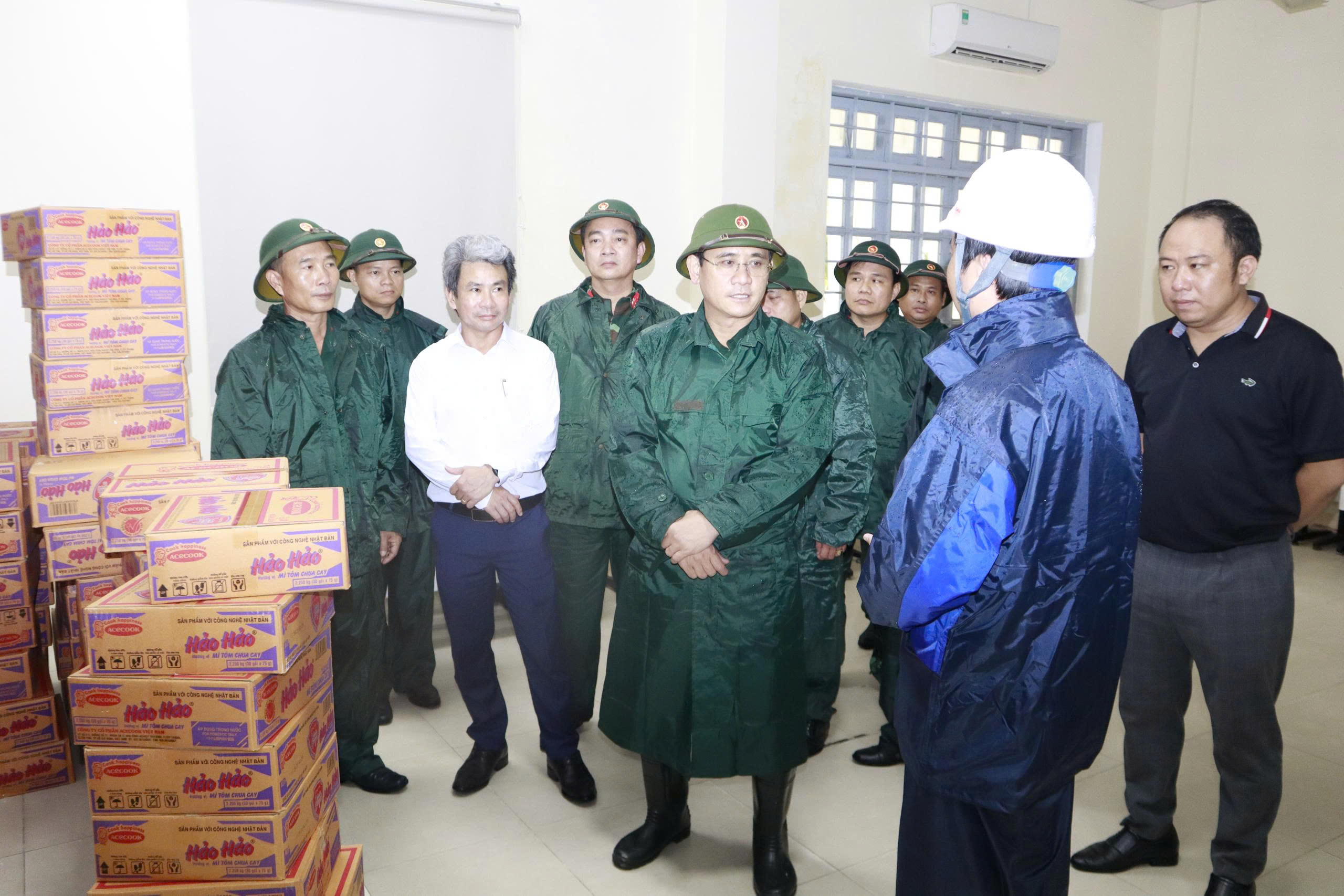 Hình nhỏ