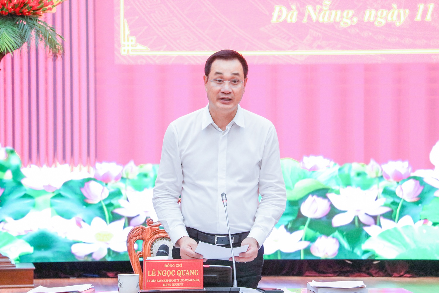 Hình nhỏ