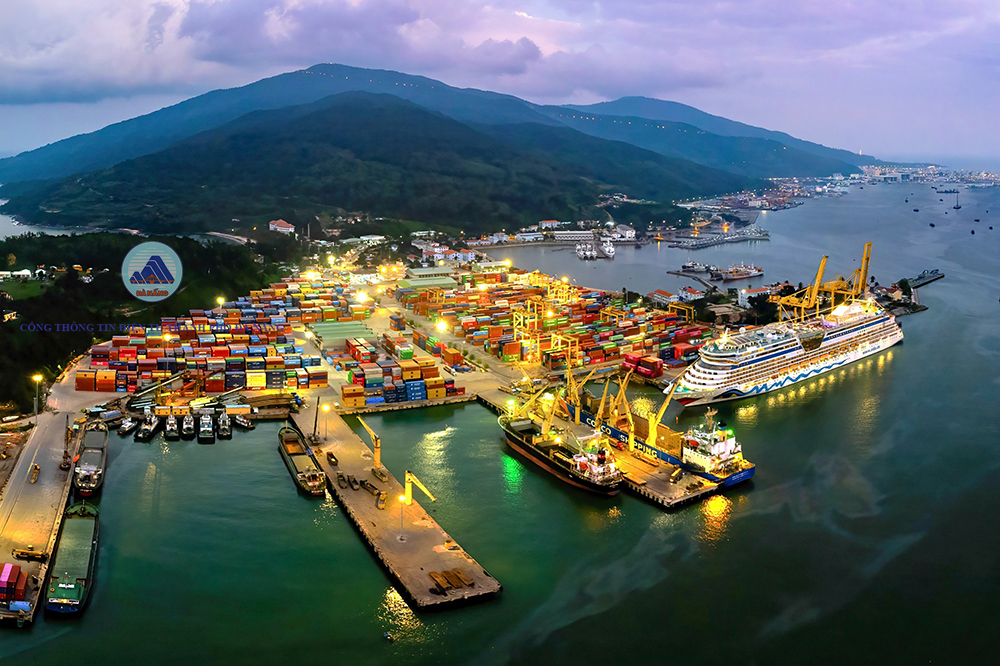 Ngày 28-11-2025: Hội nghị thu hút đầu tư vào Khu Thương mại tự do và hạ tầng logistiscs tại Đà Nẵng