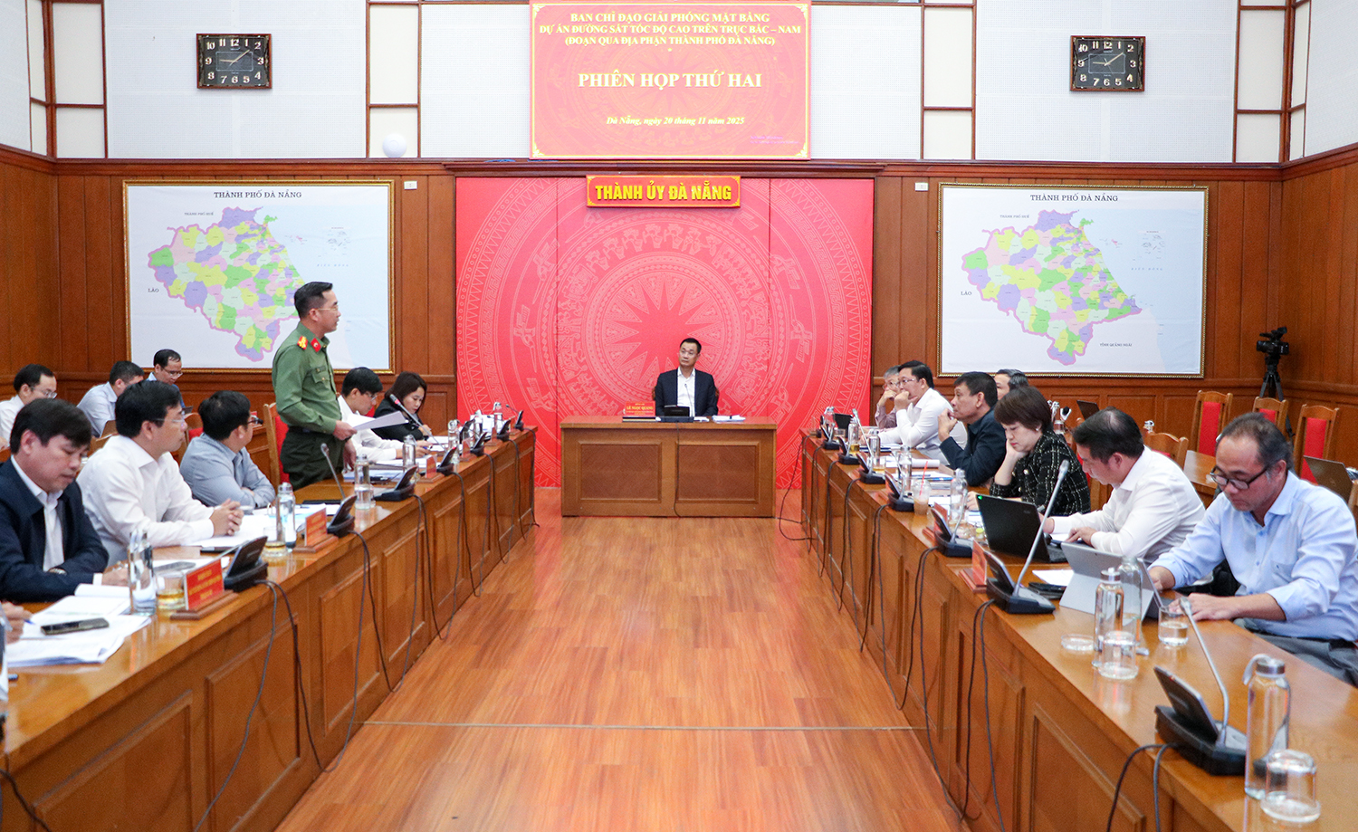 Hình nhỏ