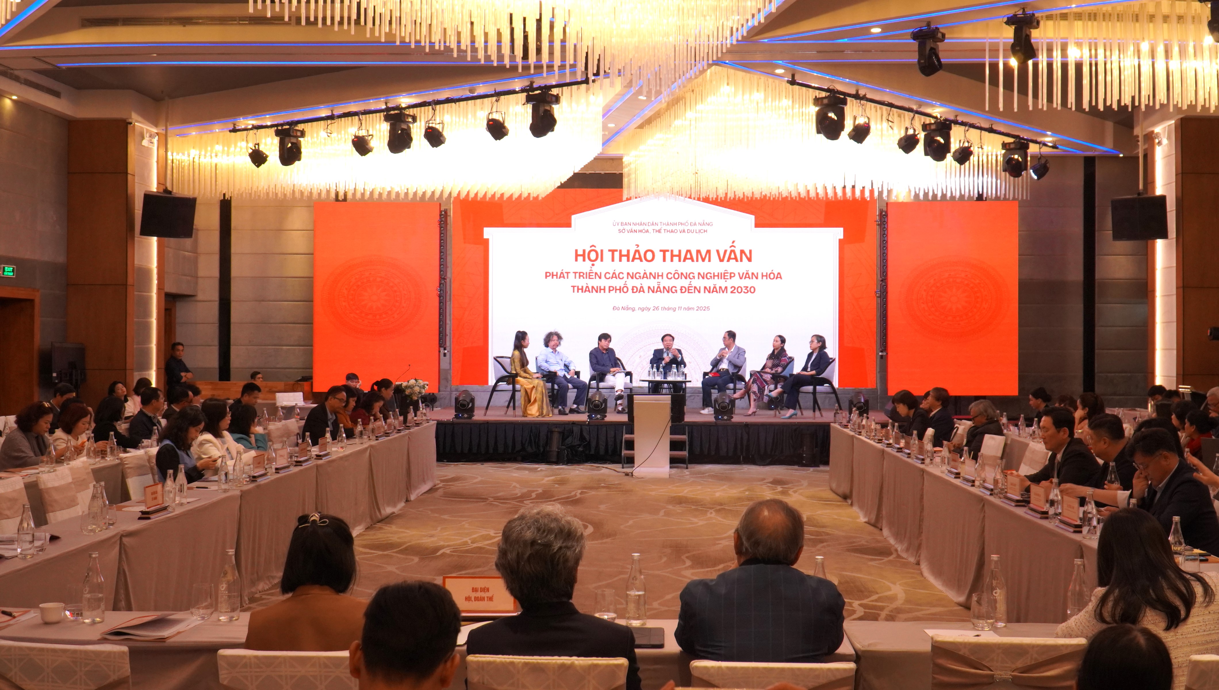 Tham vấn phát triển các ngành công nghiệp văn hóa thành phố Đà Nẵng đến năm 2030