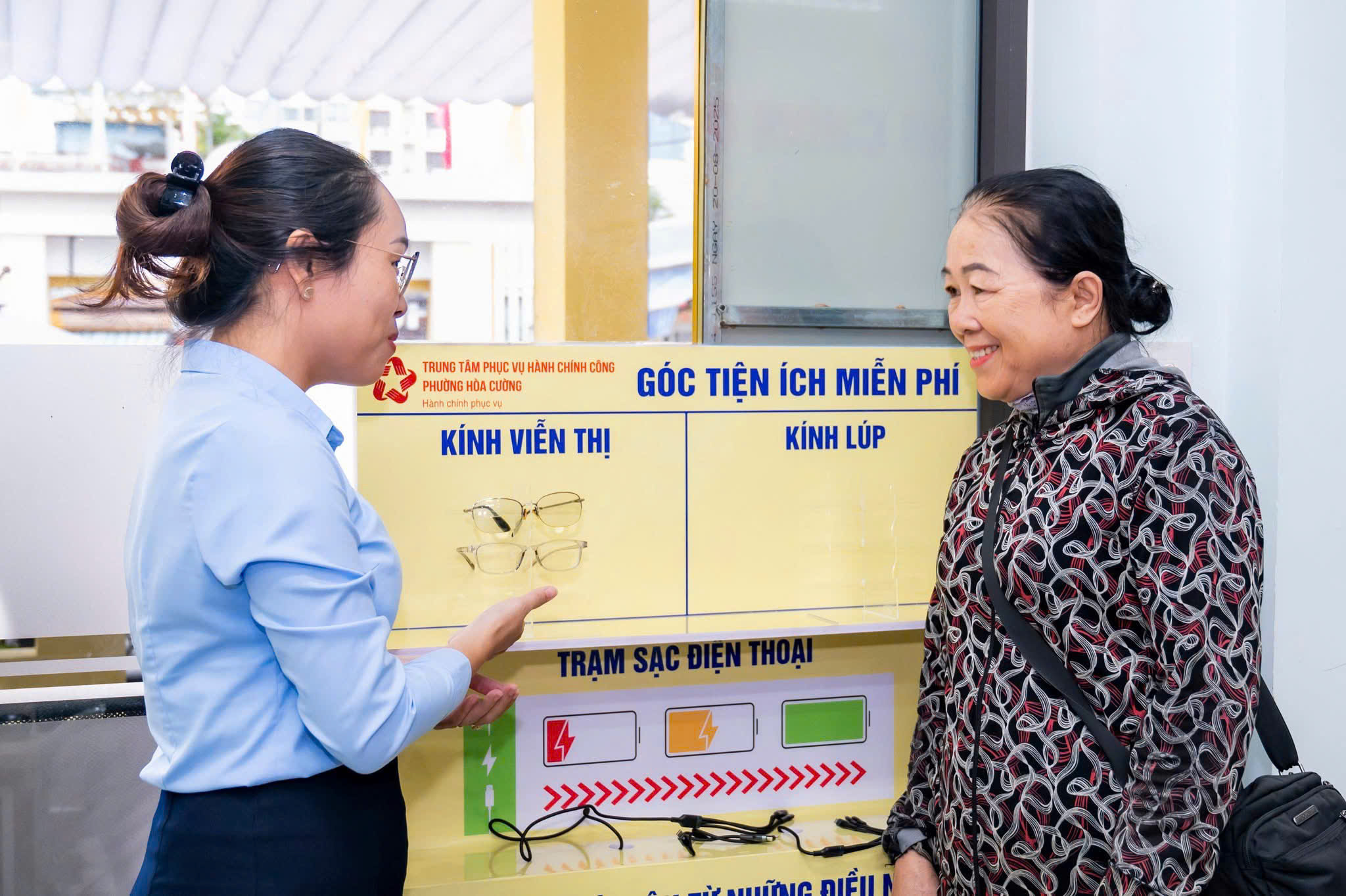 Khi chính quyền không chờ người dân, doanh nghiệp “gõ cửa”