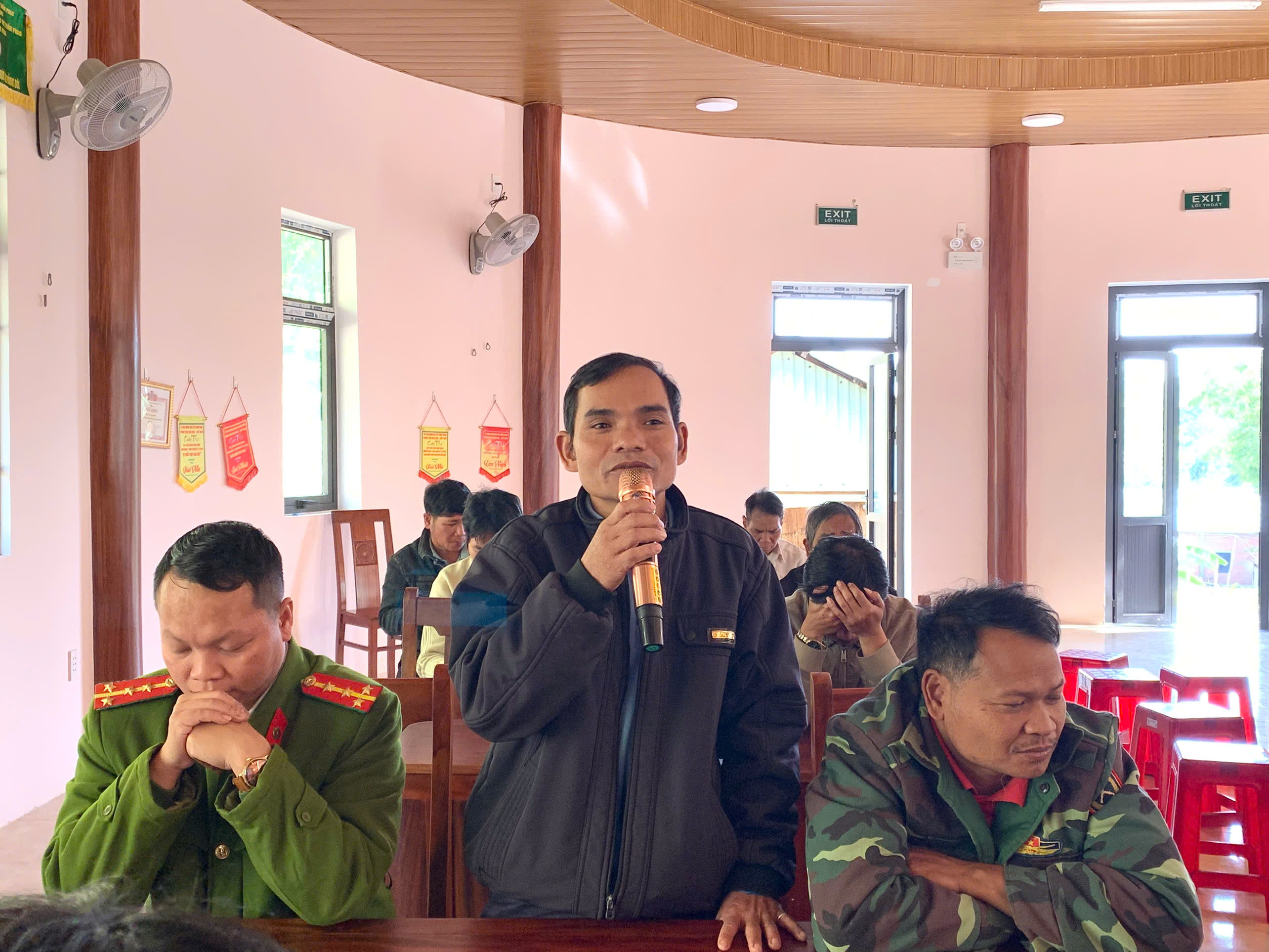 Xã Đông Giang tổ chức diễn đàn “Công an xã lắng nghe ý kiến của nhân dân”