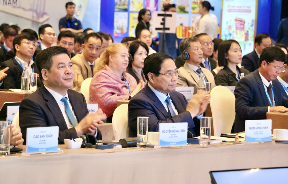 Định vị logistics trong kỷ nguyên hội nhập mới