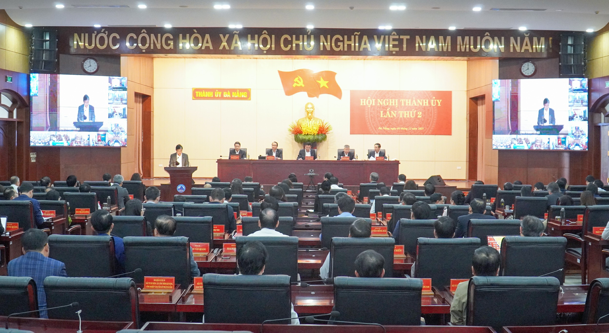 Khai mạc Hội nghị Thành ủy lần thứ 2