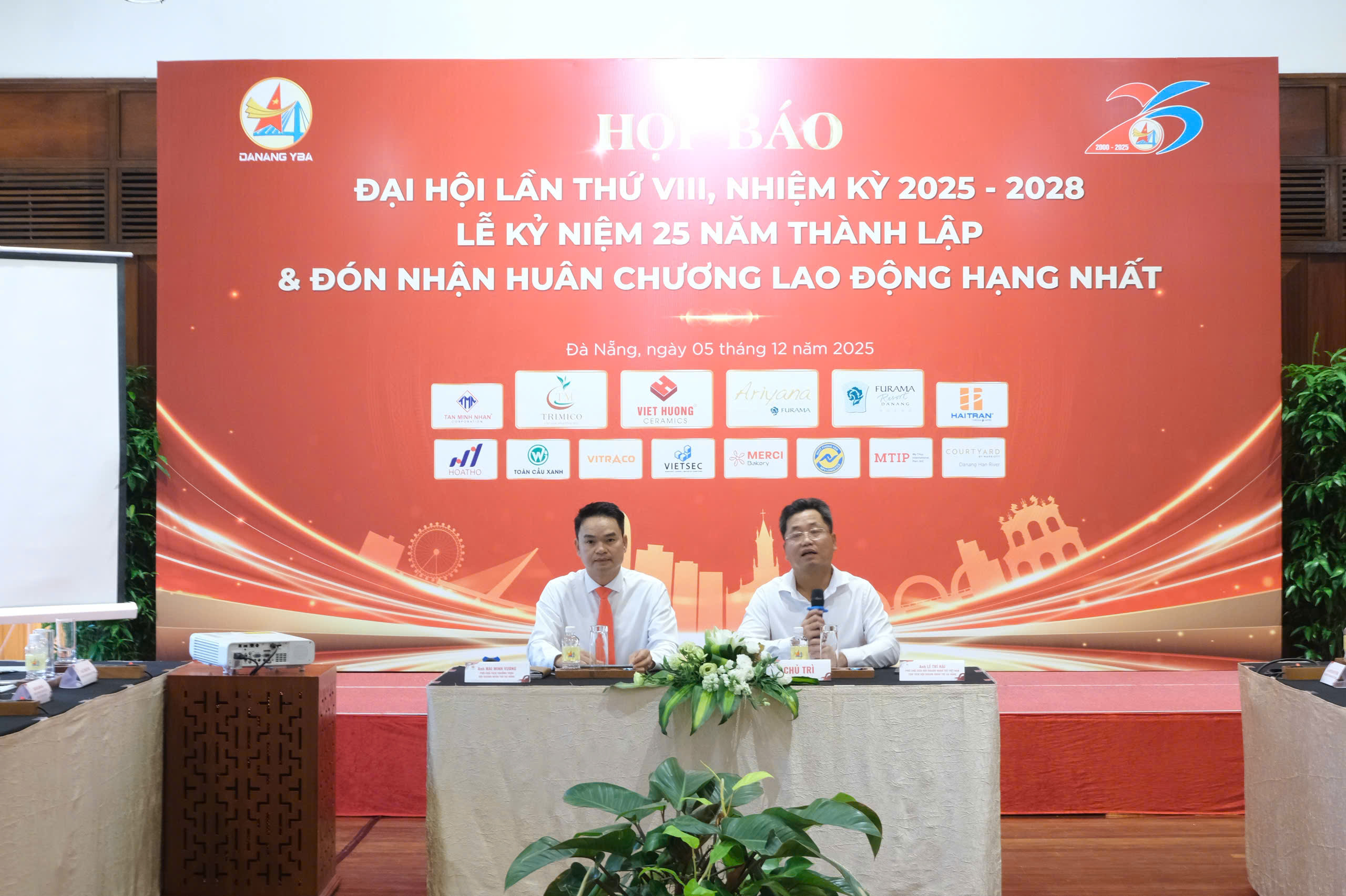 Họp báo công bố các hoạt động chào mừng Đại hội VIII Doanh nhân trẻ Đà Nẵng