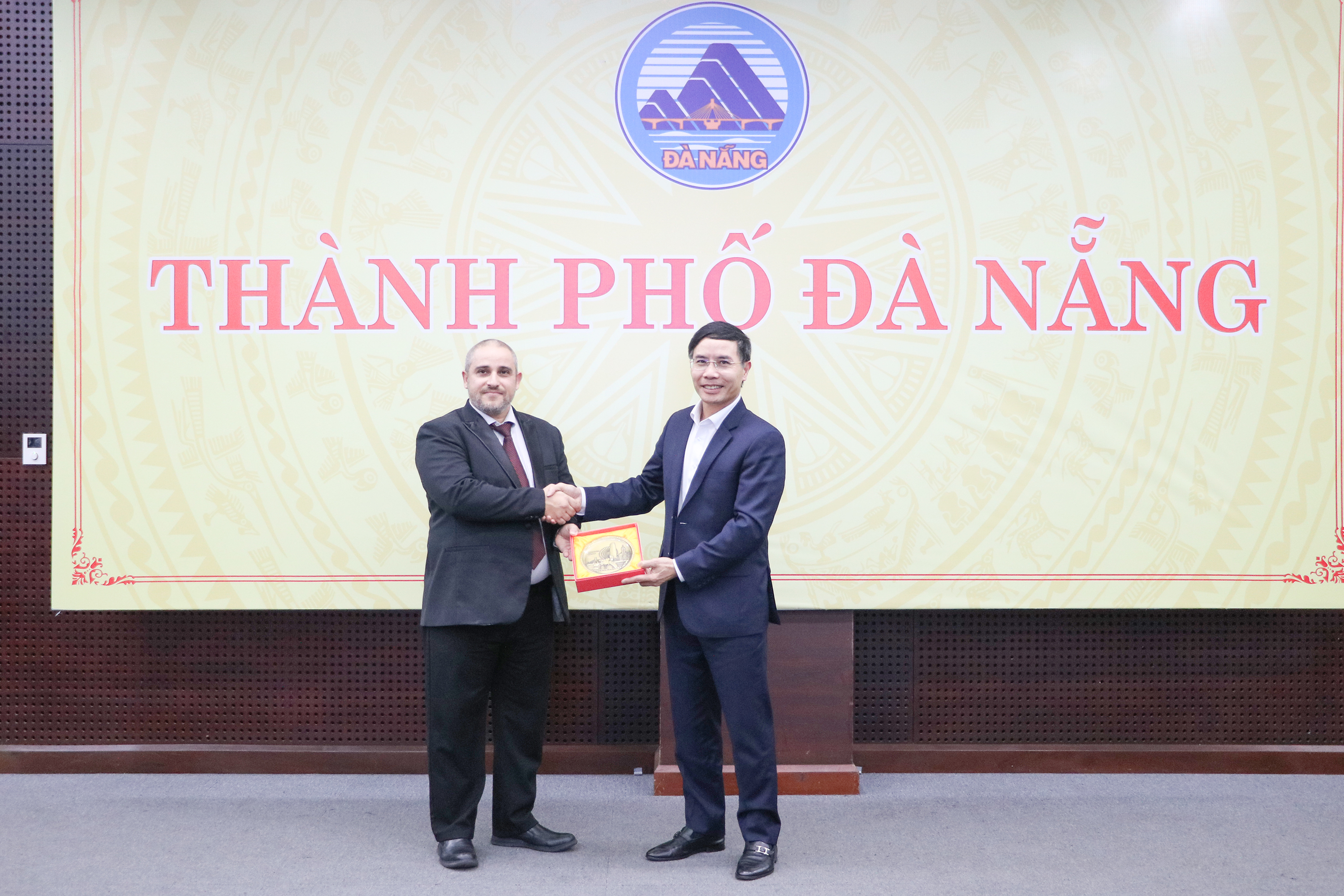 Giới thiệu tiềm năng, cơ hội đầu tư đến Hội đồng Doanh nhân Ả Rập