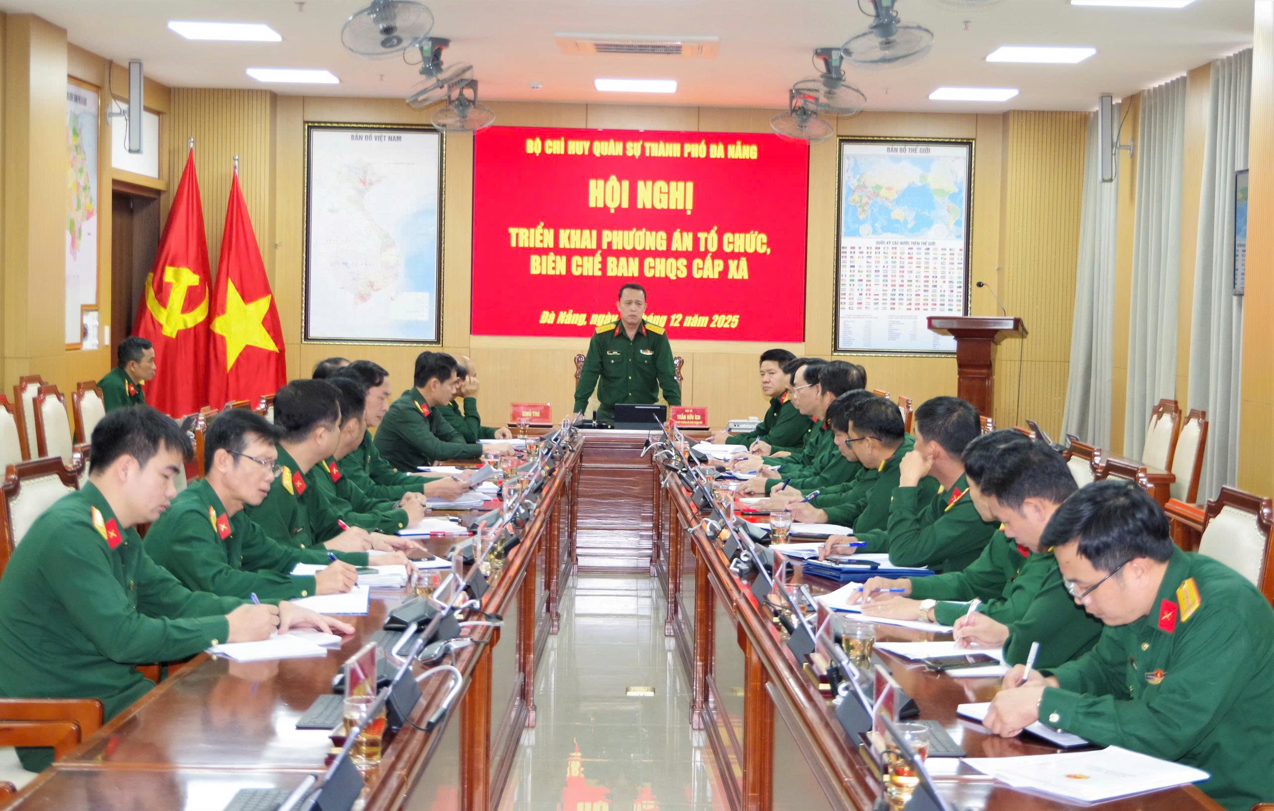 Chuẩn bị phương án đưa sĩ quan về biên chế Ban CHQS cấp xã