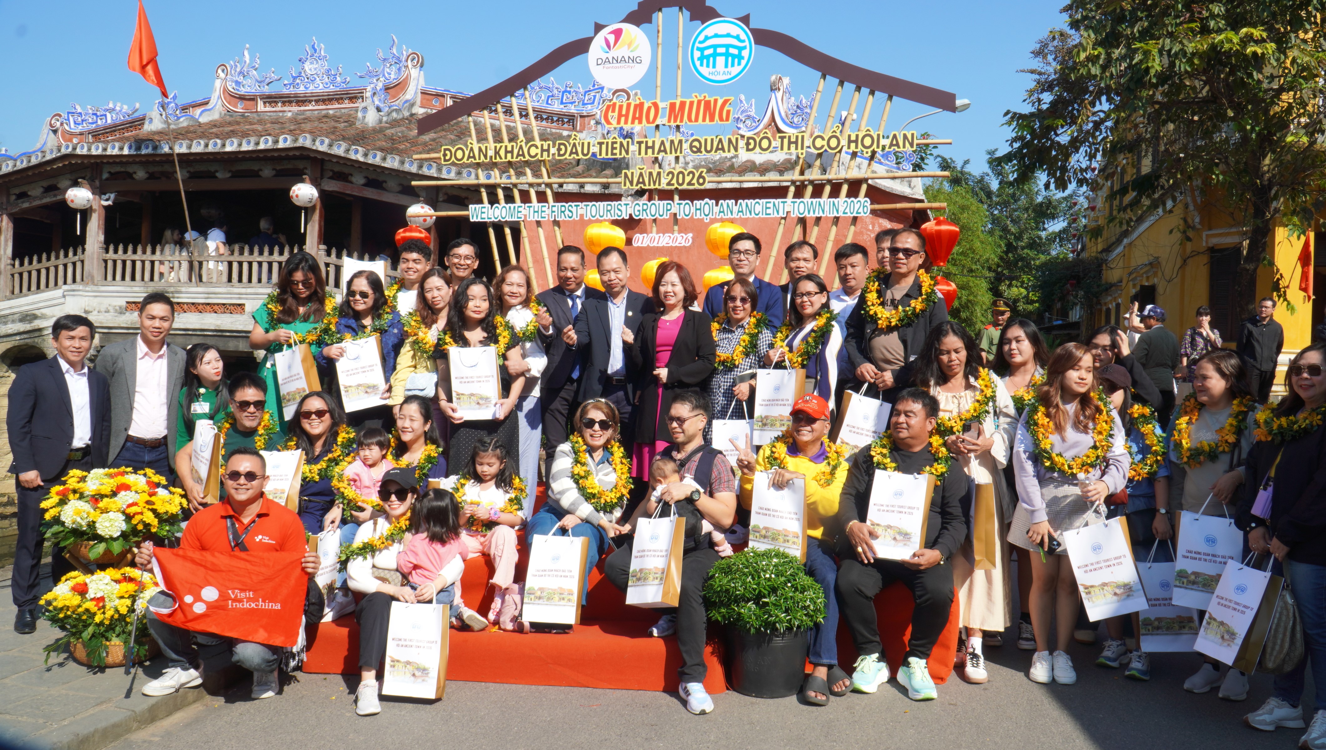 Đoàn khách quốc tế “xông đất” Hội An năm 2026