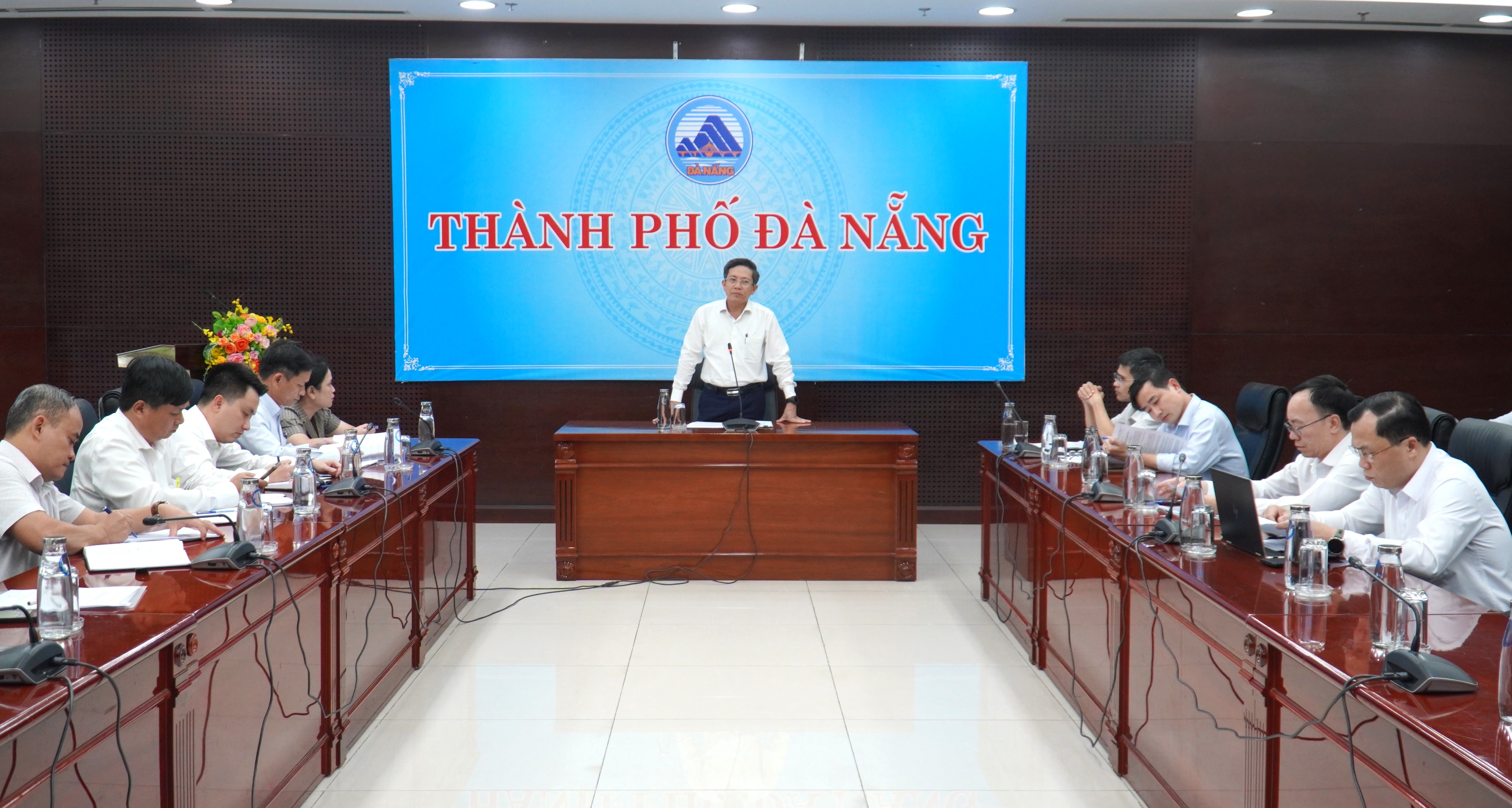 Khẩn trương xử lý đất, cát bồi lấp, phục hồi sản xuất nông nghiệp