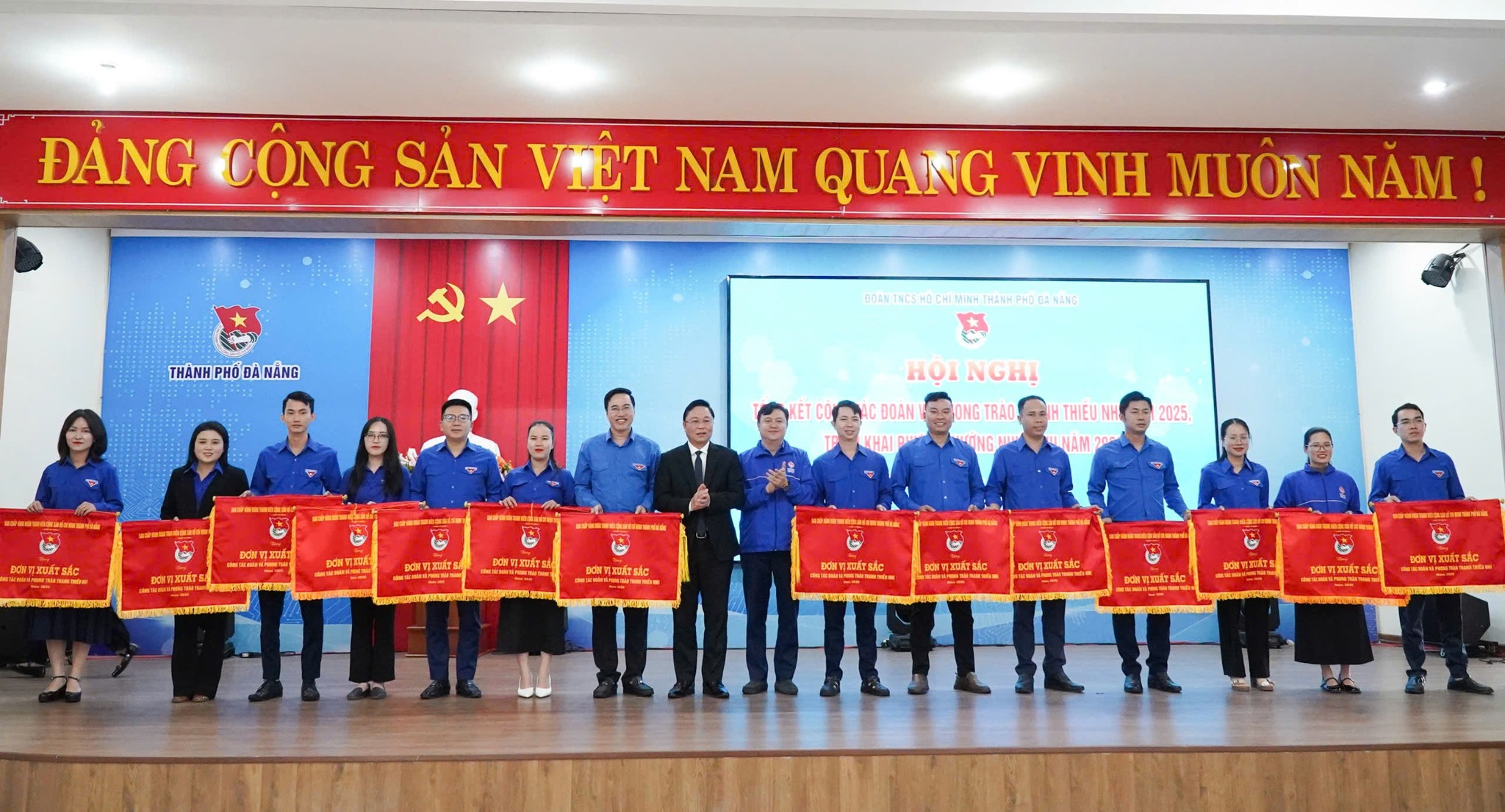 Tạo điều kiện cho đoàn viên, thanh niên tham gia góp ý chính sách, pháp luật