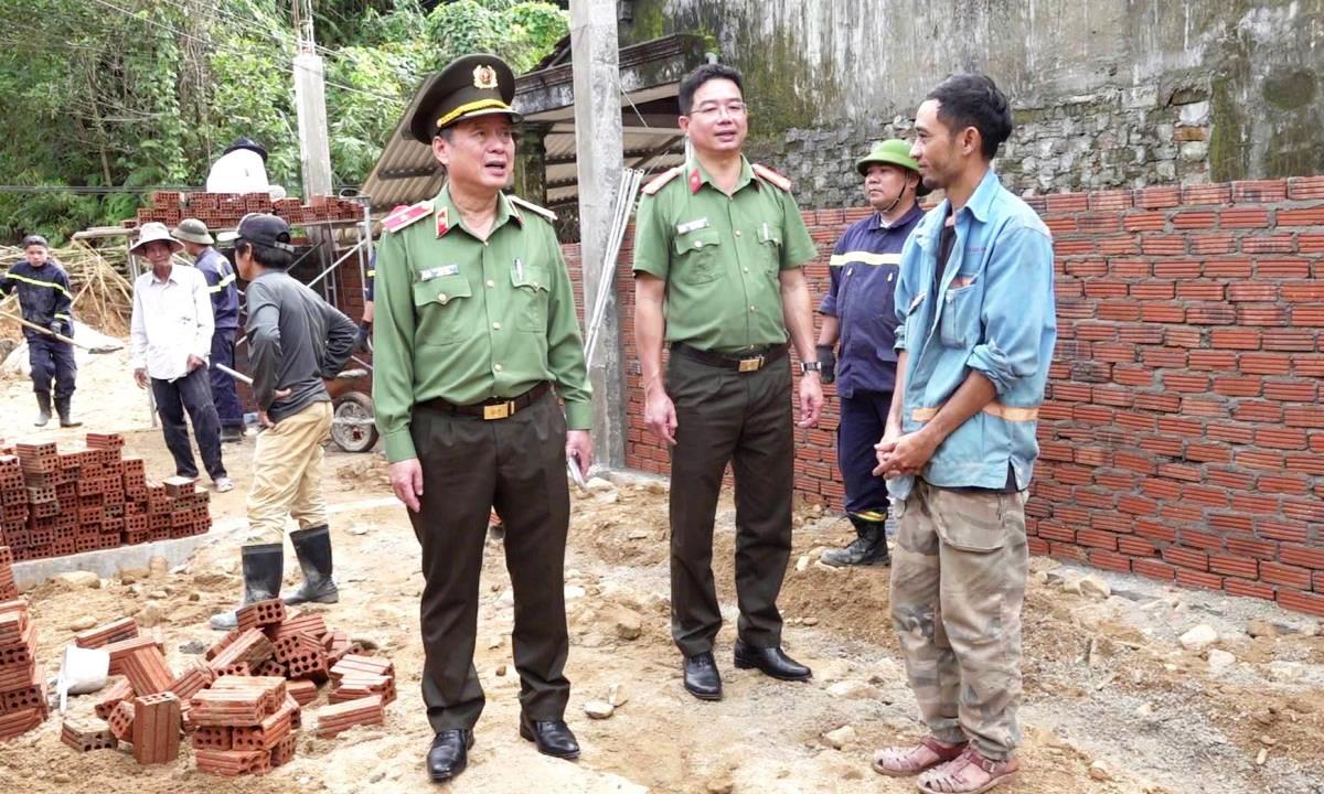 Công an thành phố dựng nhà cho Nhân dân bằng mệnh lệnh từ trái tim