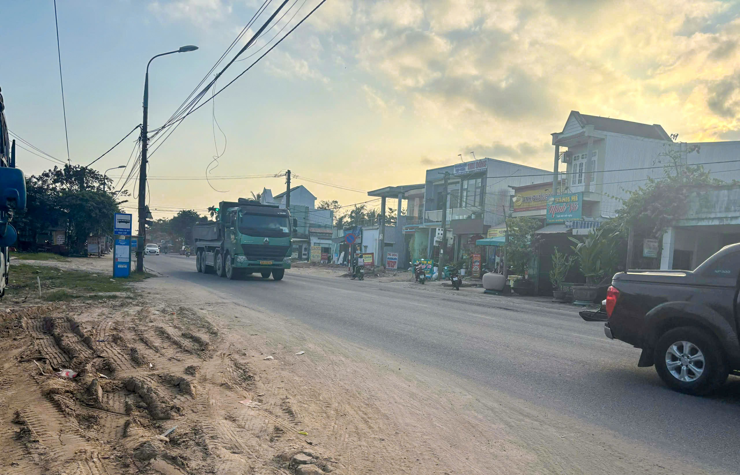 Tập trung mọi nguồn lực hoàn thành dự án Cải tạo, nâng cấp Quốc lộ 14B