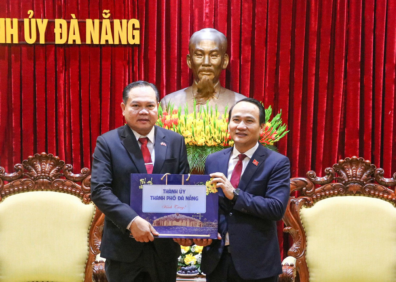 Tăng cường hợp tác toàn diện với tỉnh Champasak (Lào)