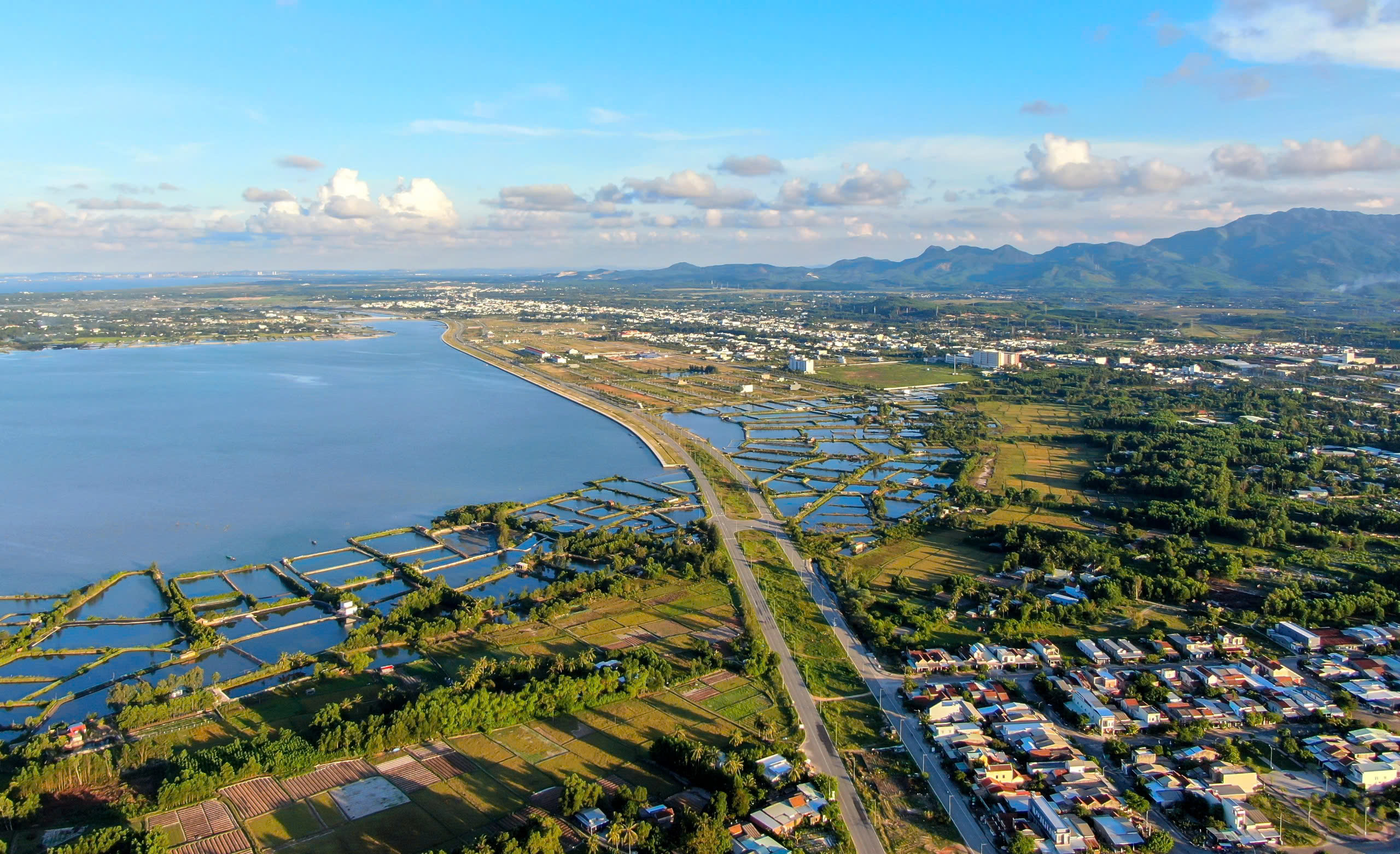 Đồng bộ giải pháp thúc đẩy tăng trưởng kinh tế năm 2026