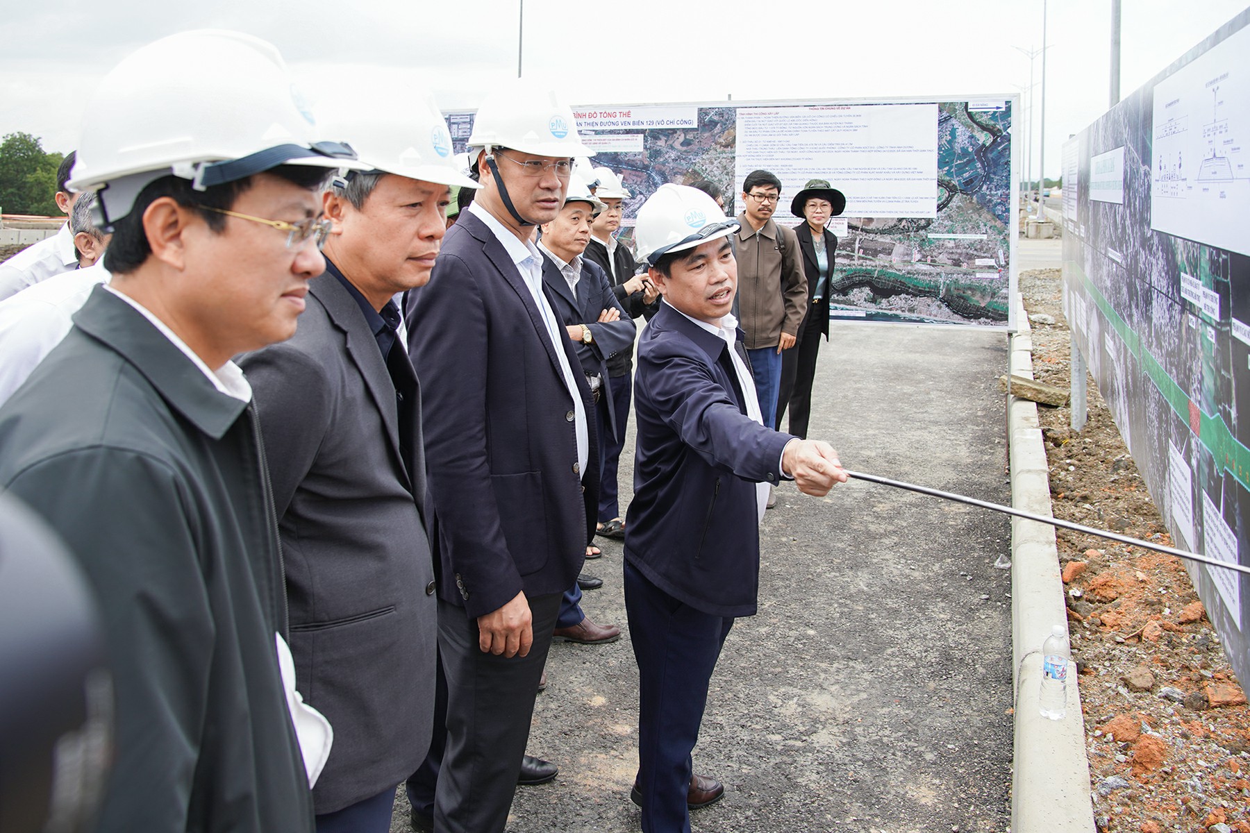 Bí thư Thành ủy Lê Ngọc Quang kiểm tra thực tế một số công trình, dự án trọng điểm