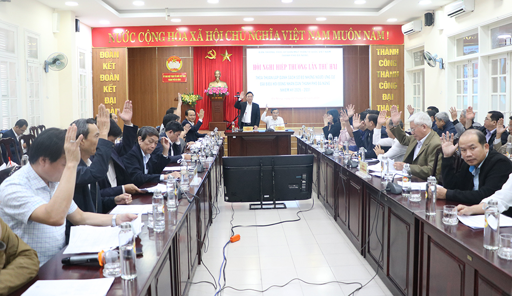 Thống nhất danh sách sơ bộ người ứng cử ĐBQH khóa XVI và đại biểu HĐND thành phố