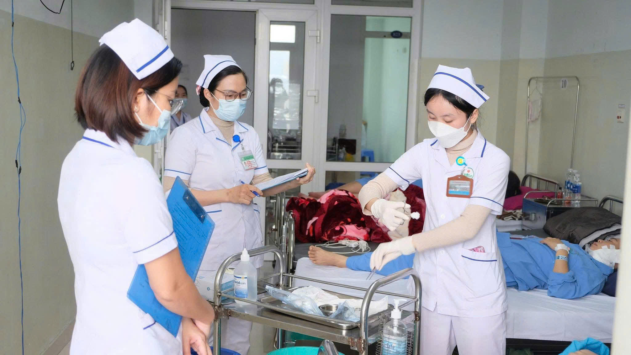 Sẵn sàng cấp cứu, điều trị bệnh trong dịp Tết