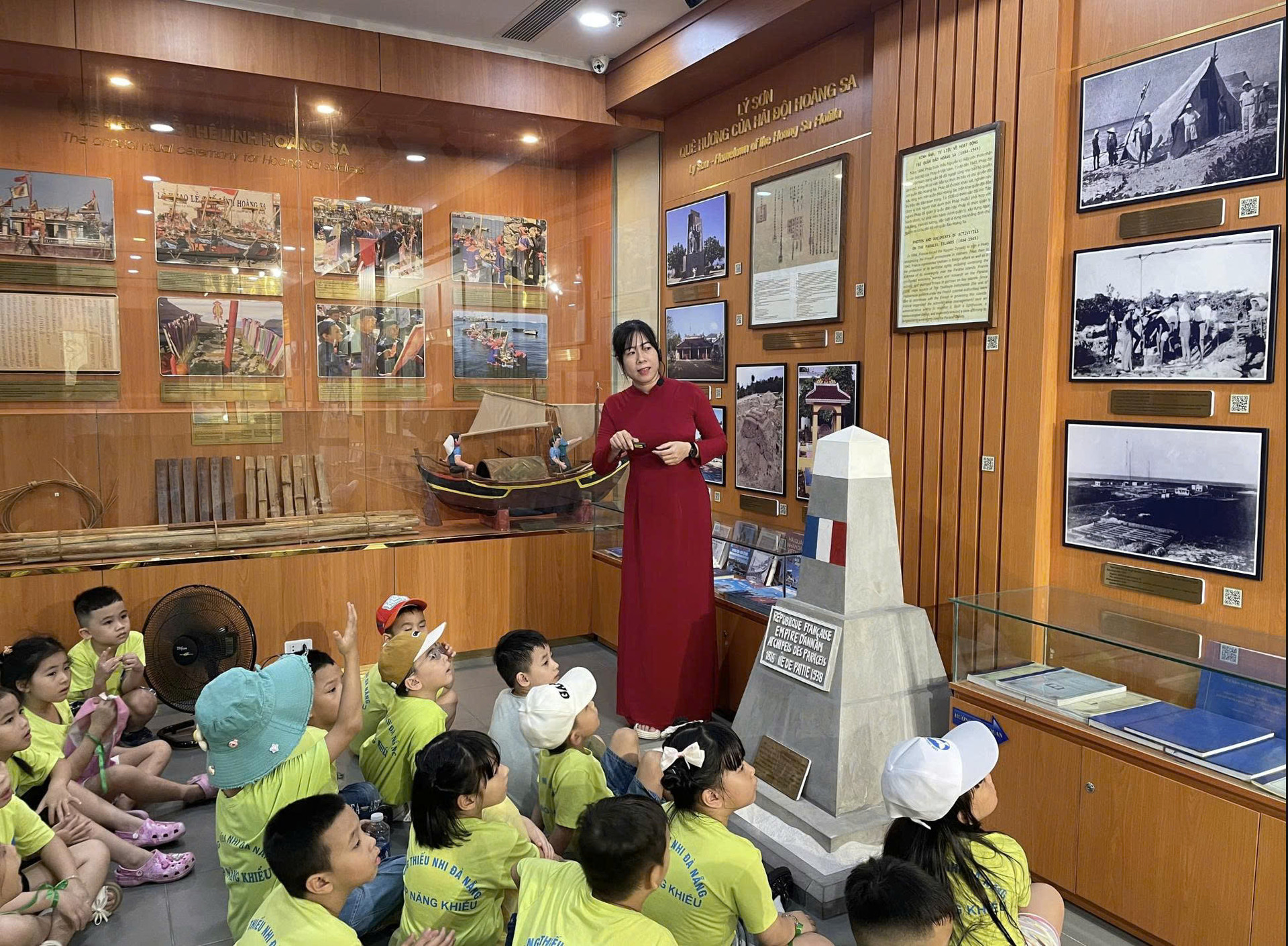 Đưa Hoàng Sa đến gần hơn với thế hệ trẻ