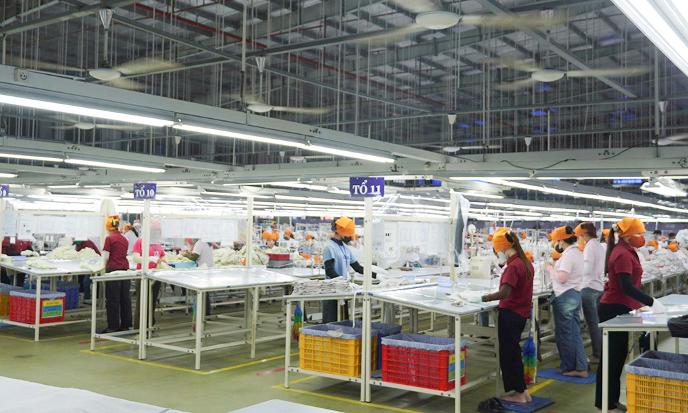 Công nhân, người lao động hướng về Ngày hội non sông