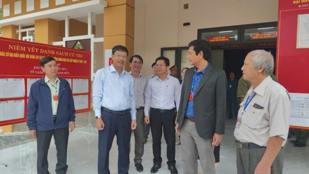 Phó Bí thư Thành ủy&nbsp;Ngô Xuân Thắng&nbsp;kiểm tra công tác chuẩn bị bầu cử tại xã Thạnh Mỹ