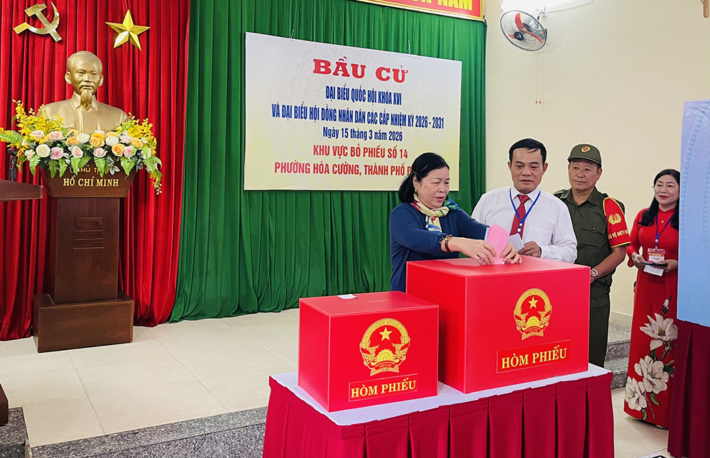 Đến 16h00 ngày 15-3: 99,10% cử tri thành phố hoàn thành bỏ phiếu bầu cử