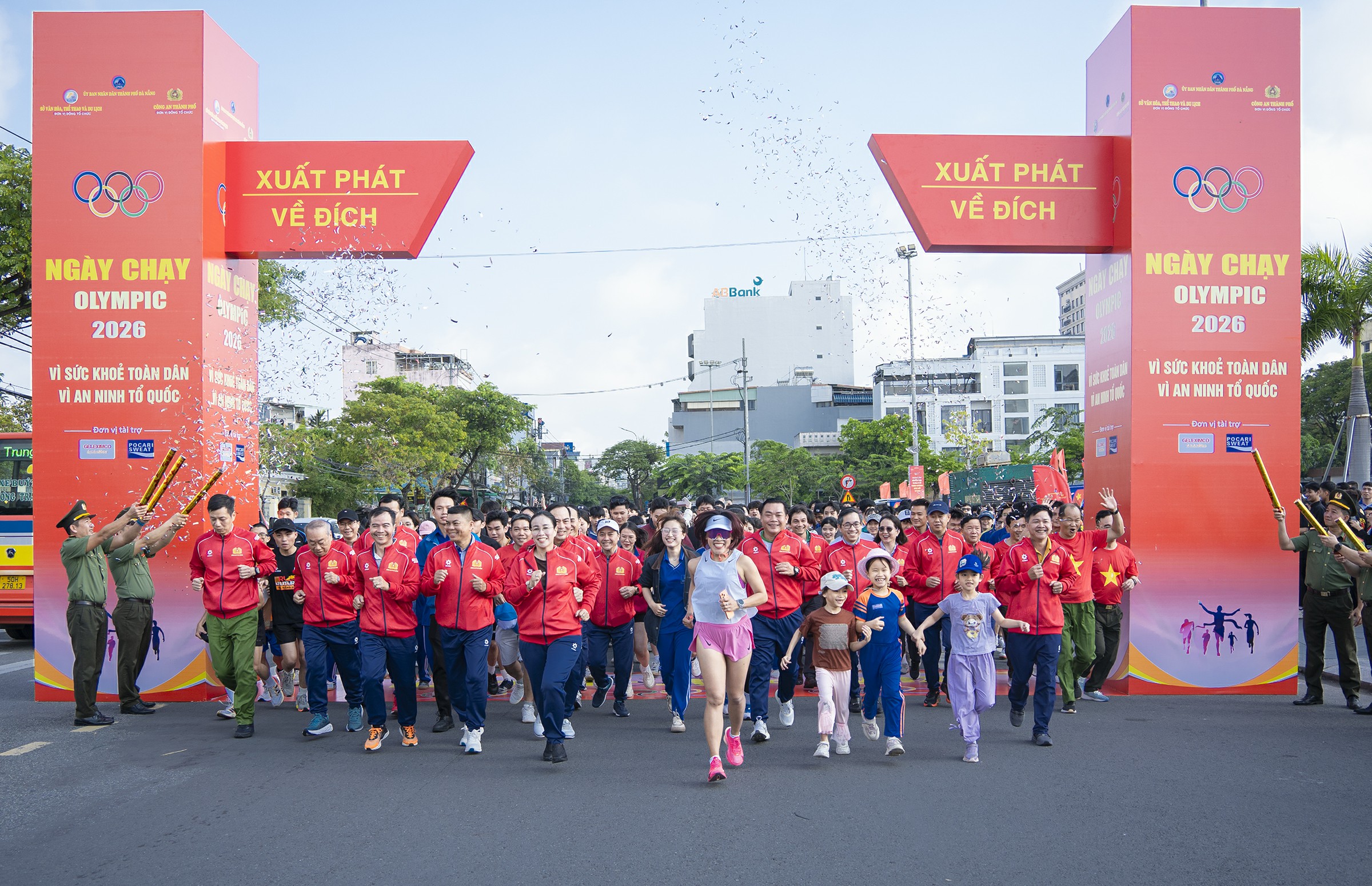 Gần 39.000 người tham gia “Ngày chạy Olympic năm 2026 - Vì sức khỏe toàn dân - Vì an ninh Tổ quốc”