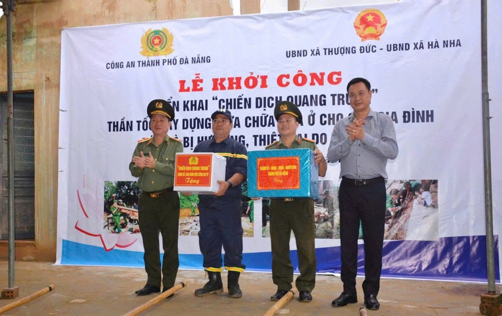 Dấu ấn tuổi trẻ Công an thành phố trong hành trình xung kích, tình nguyện vì nhân dân