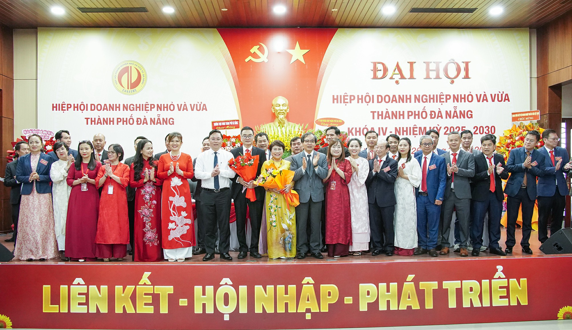 Nâng cao vai trò cầu nối, hỗ trợ doanh nghiệp phát triển bền vững