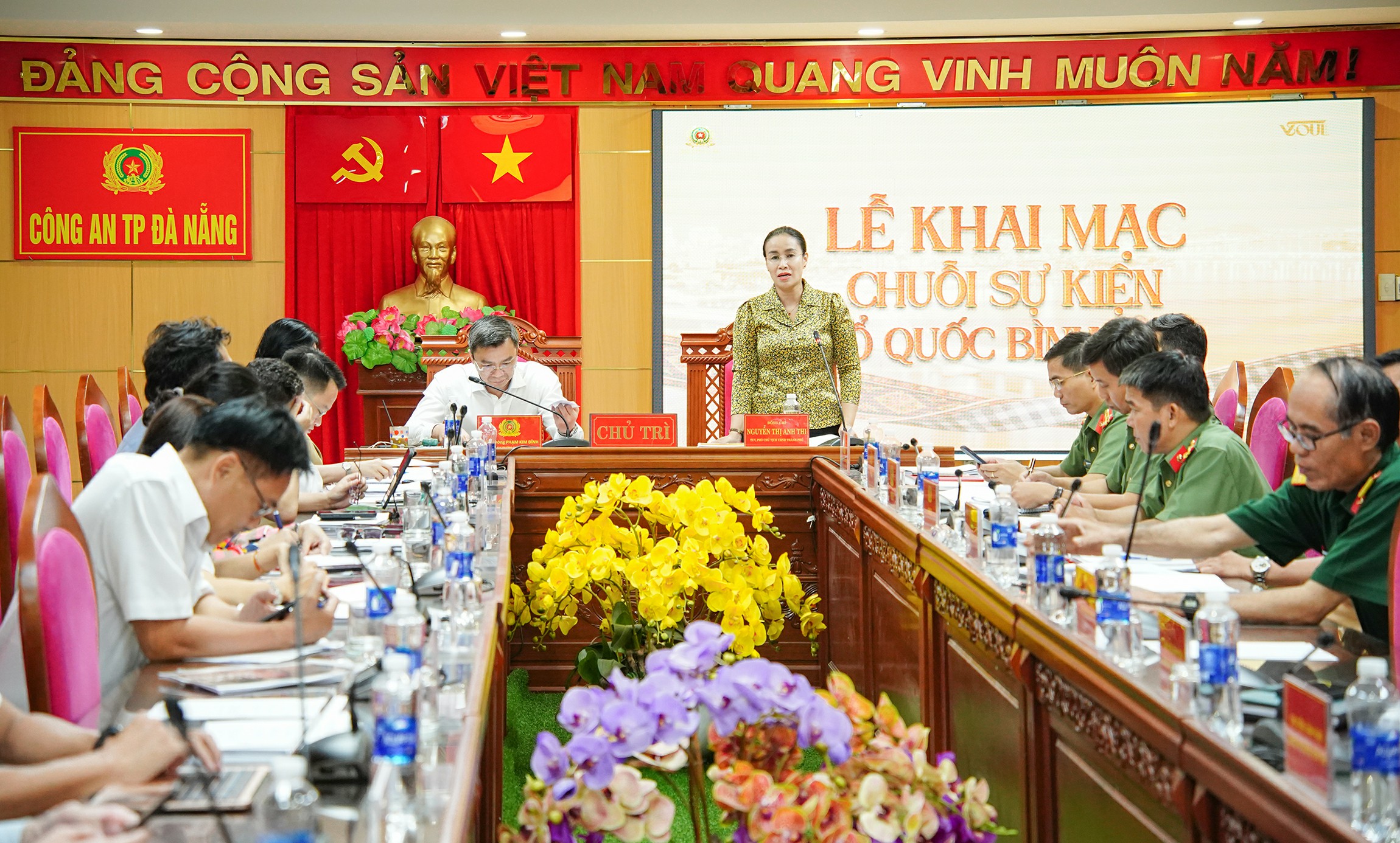 Hình nhỏ