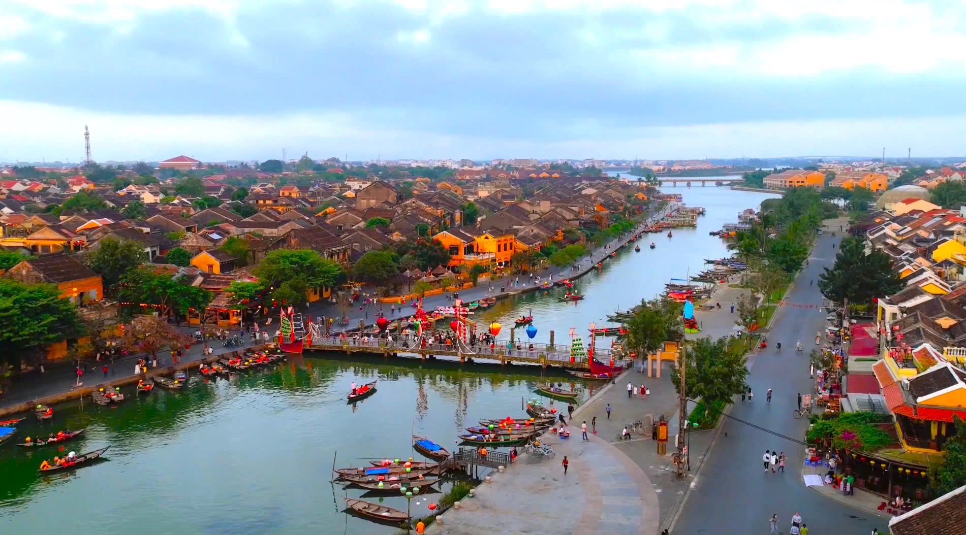 Phố cổ Hội An lọt top 51 điểm đến đẹp nhất thế giới