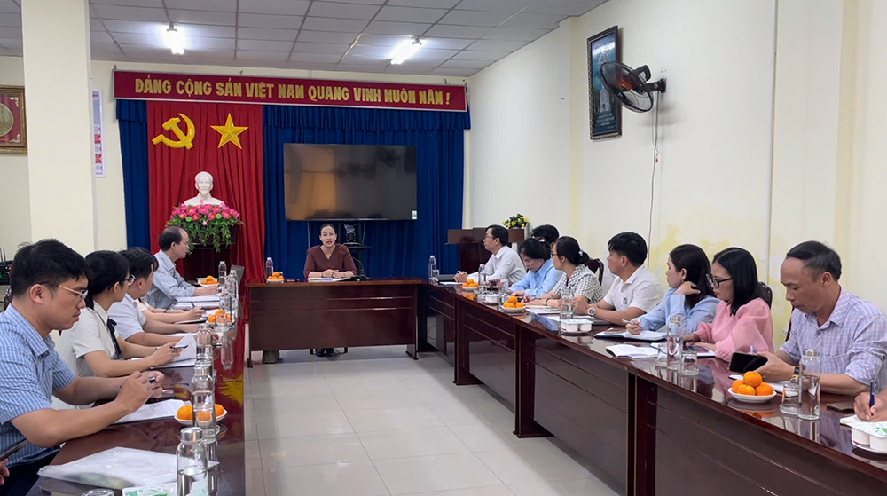 Tăng cường kiểm tra an toàn thực phẩm tại bếp ăn tập thể, trường học và thức ăn đường phố