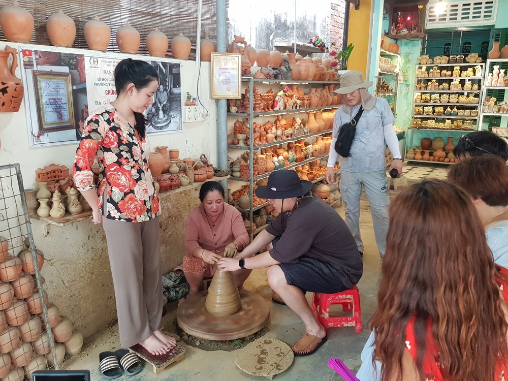 Đà Nẵng chưa phát hiện bất kỳ bảng hiệu, thông báo hoặc hành vi phân biệt đối xử đối với du khách Ấn Độ