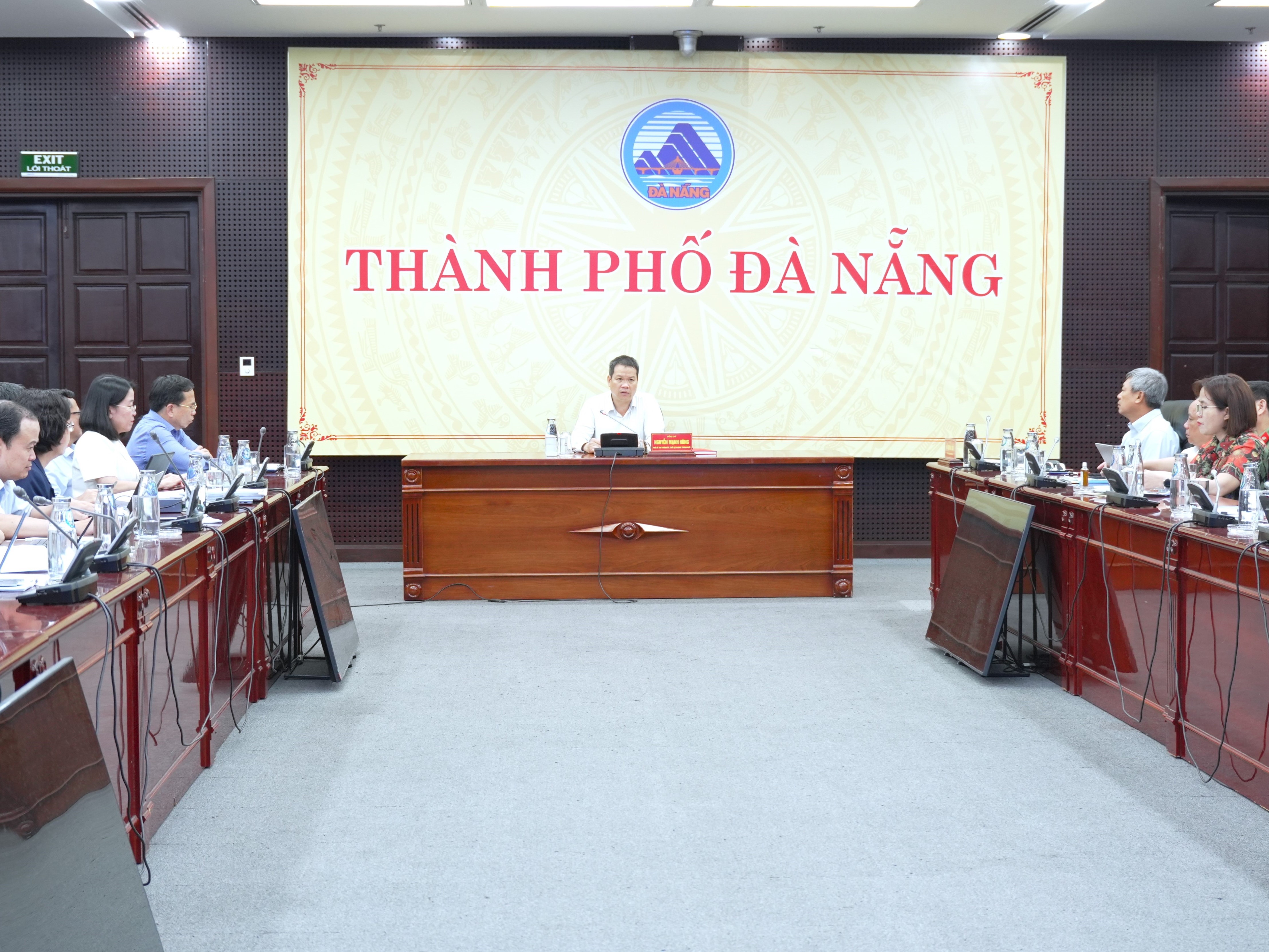 Hình nhỏ