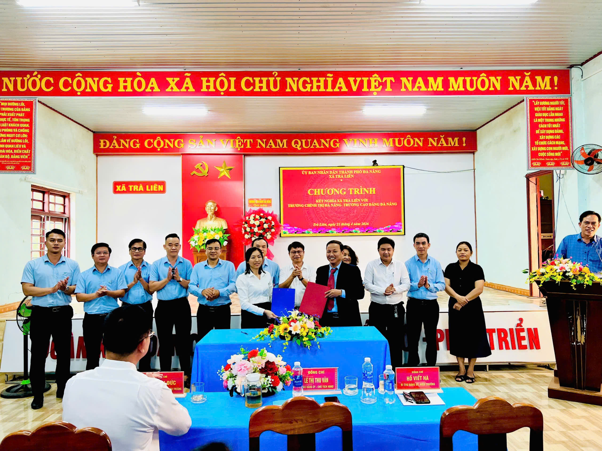 Trường Cao đẳng Đà Nẵng kết nghĩa với xã Trà Liên