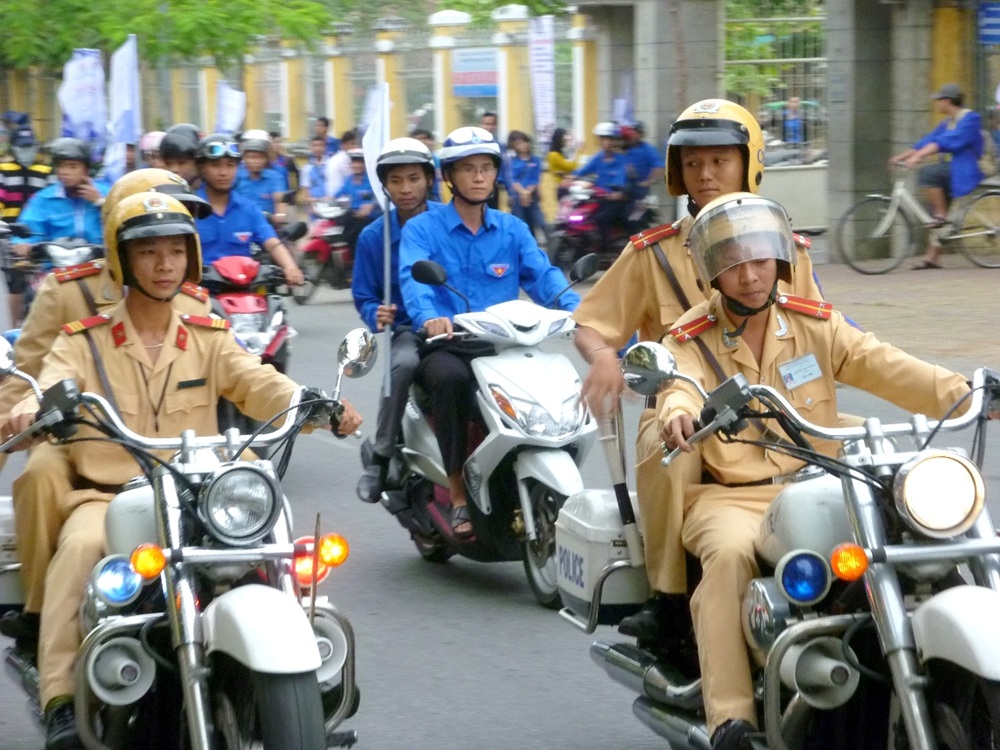 Lan tỏa những hình ảnh đẹp văn hóa giao thông