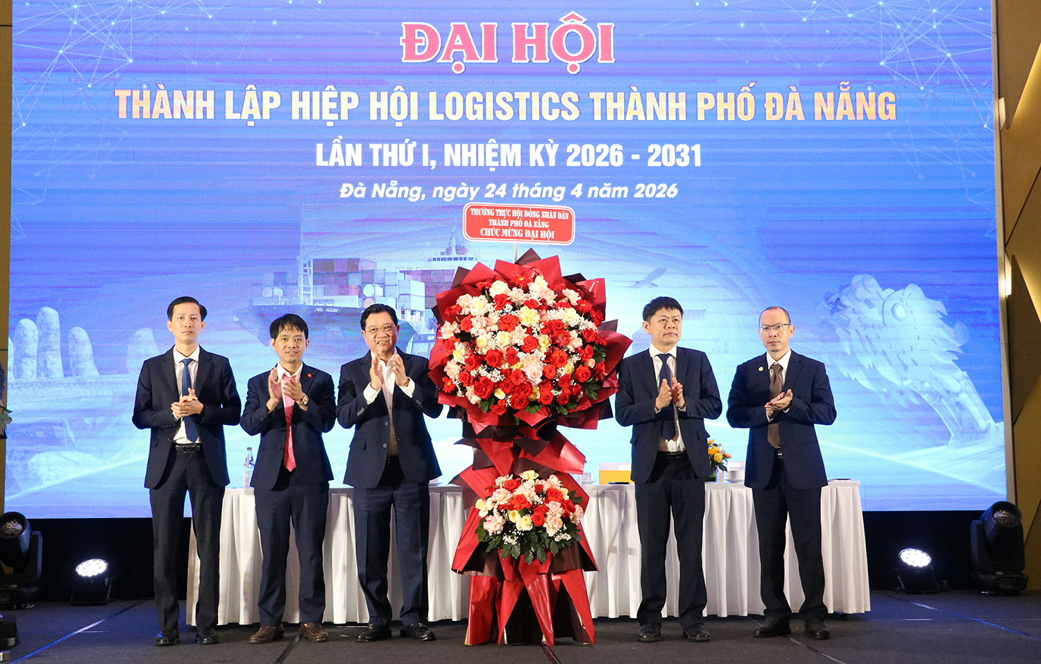 Hình nhỏ