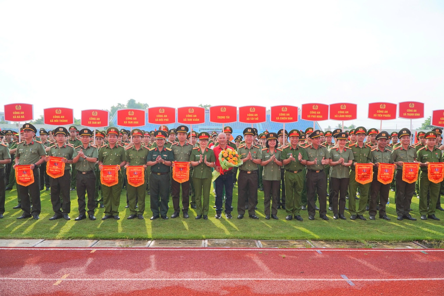 Hình nhỏ