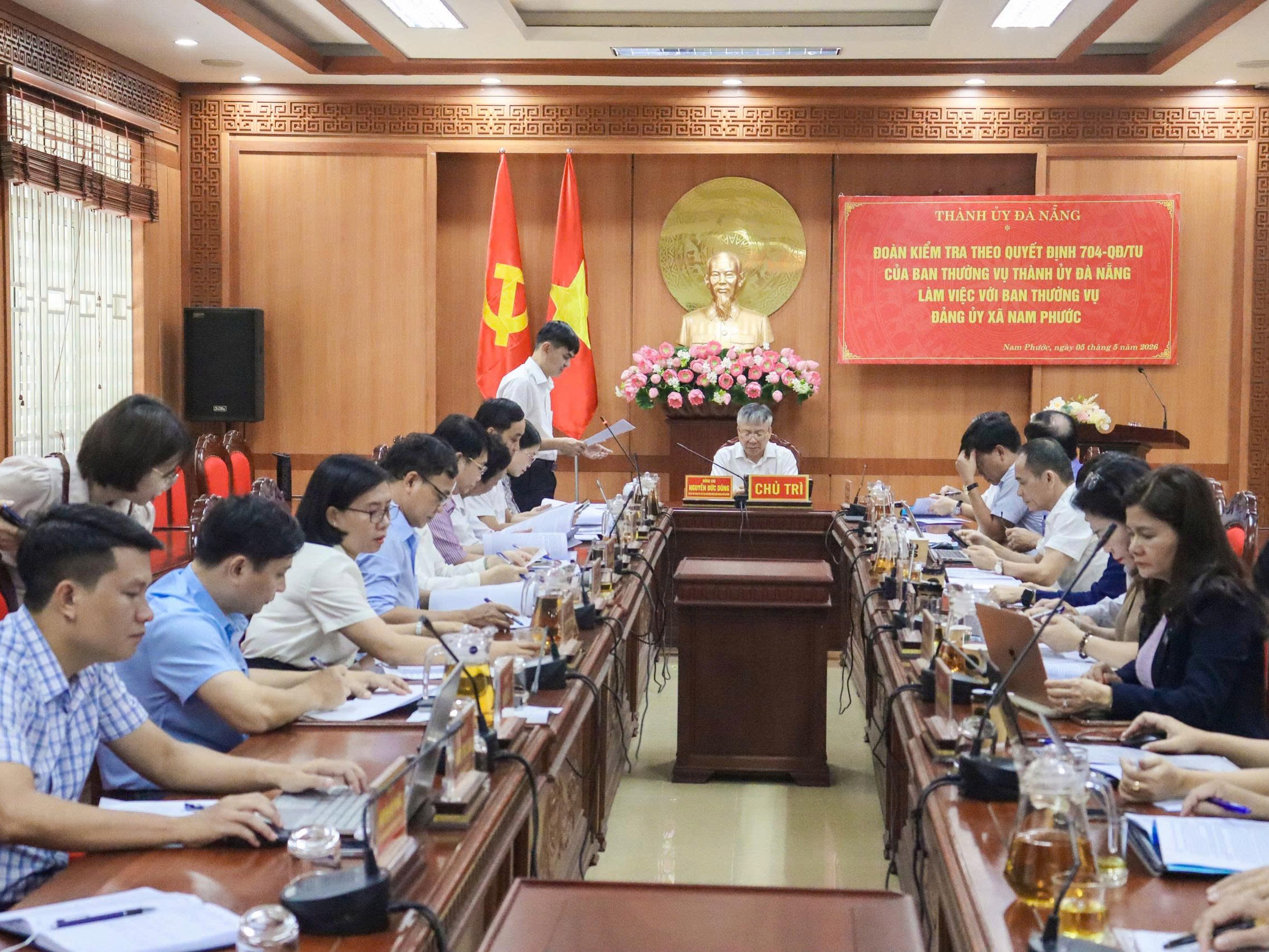 Hình nhỏ