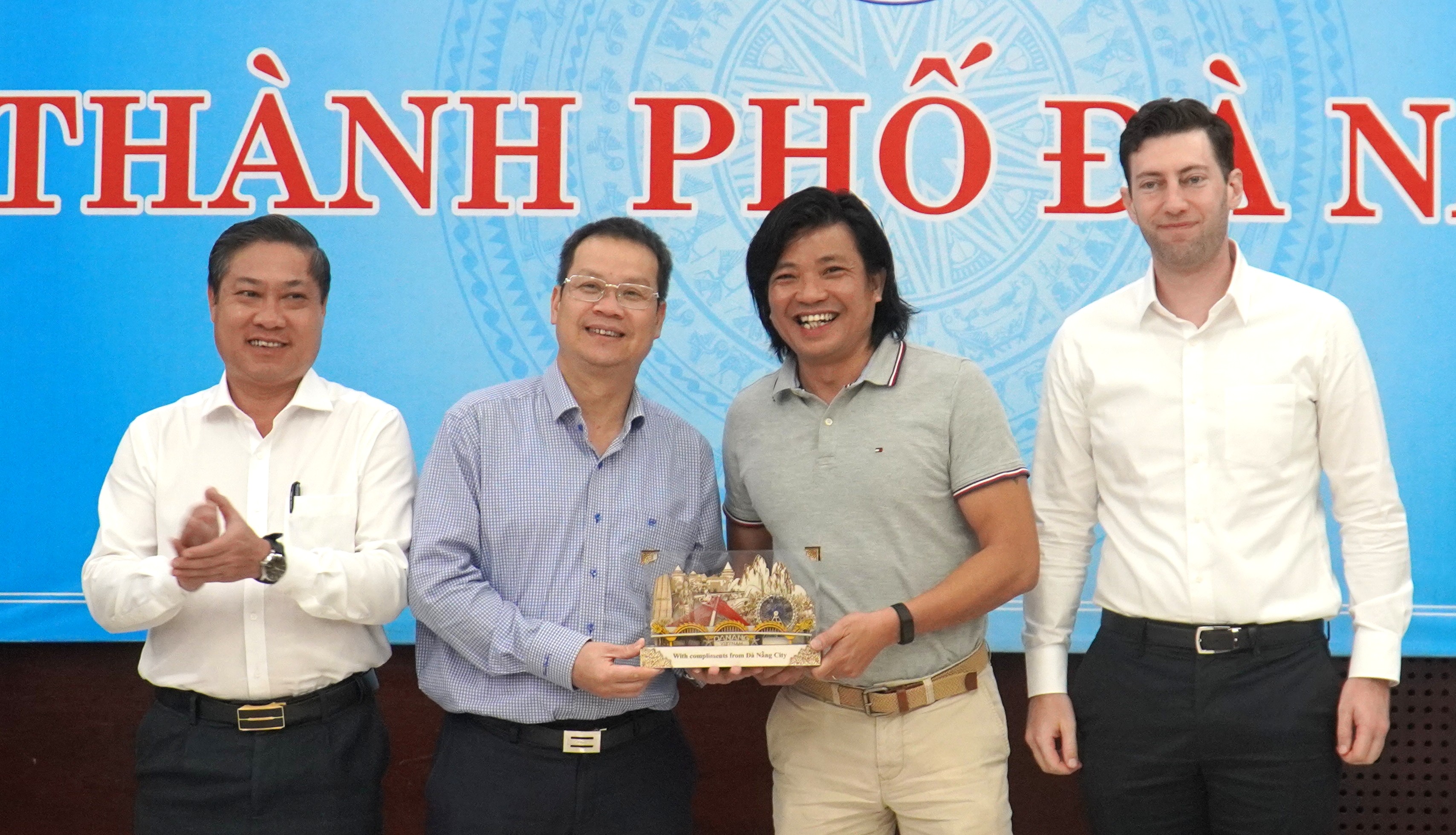 Hình nhỏ