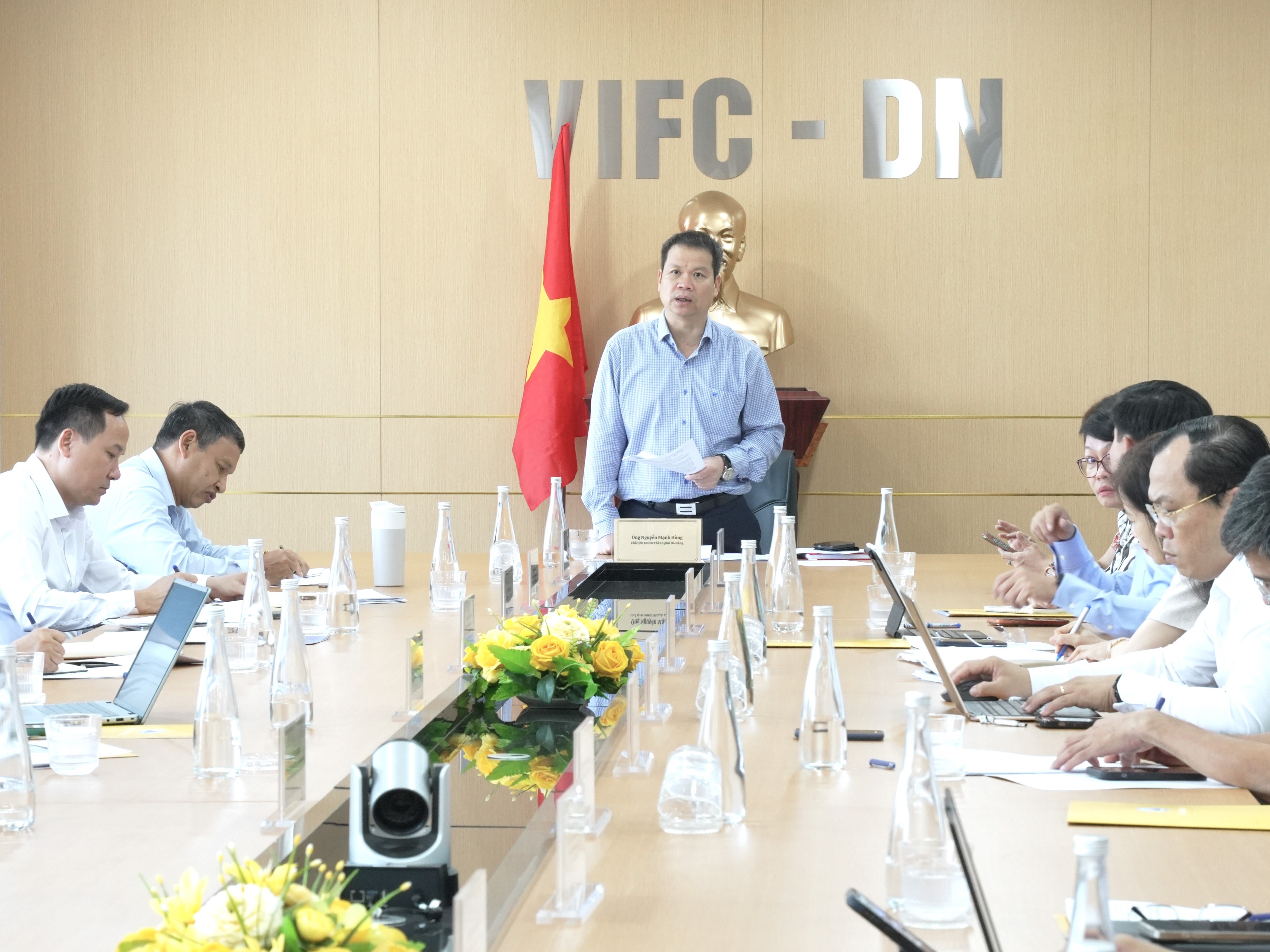 Hình nhỏ