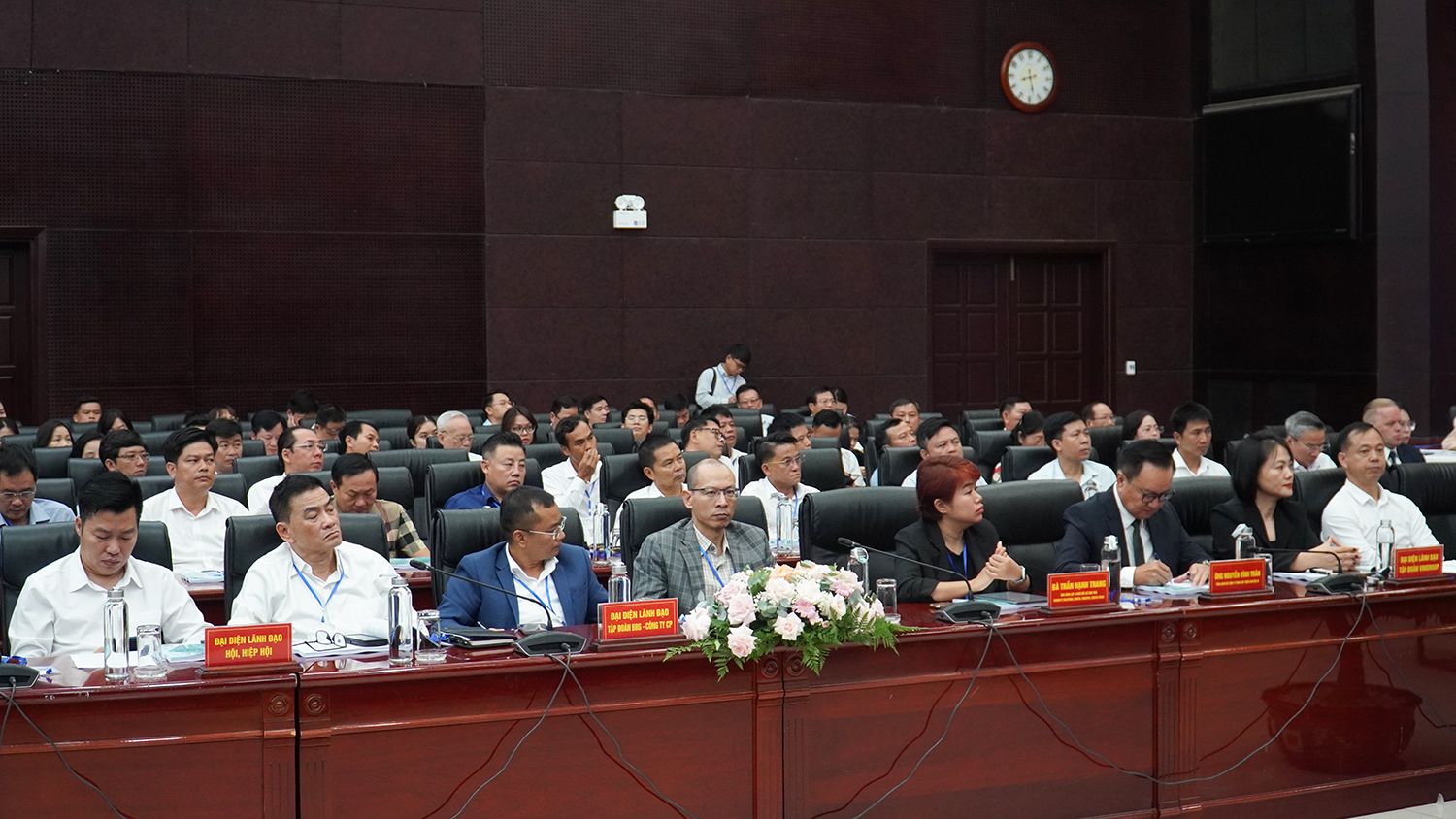 Hình nhỏ