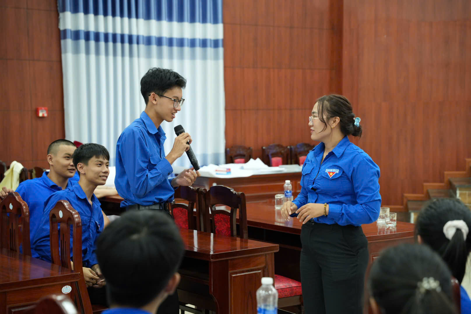 Hình nhỏ