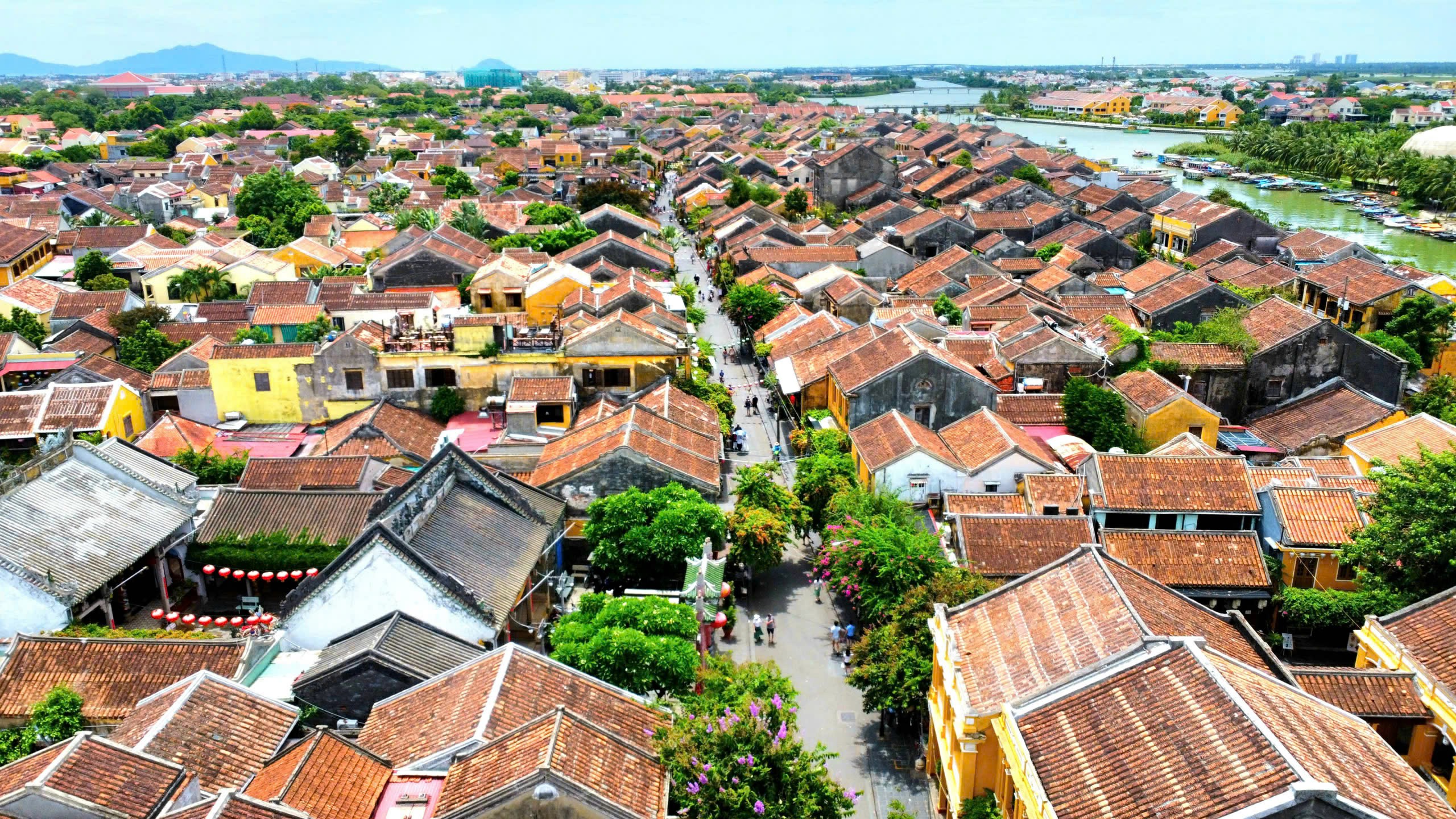Hoàn thiện quy chế bảo vệ Di sản Văn hóa Thế giới Hội An
